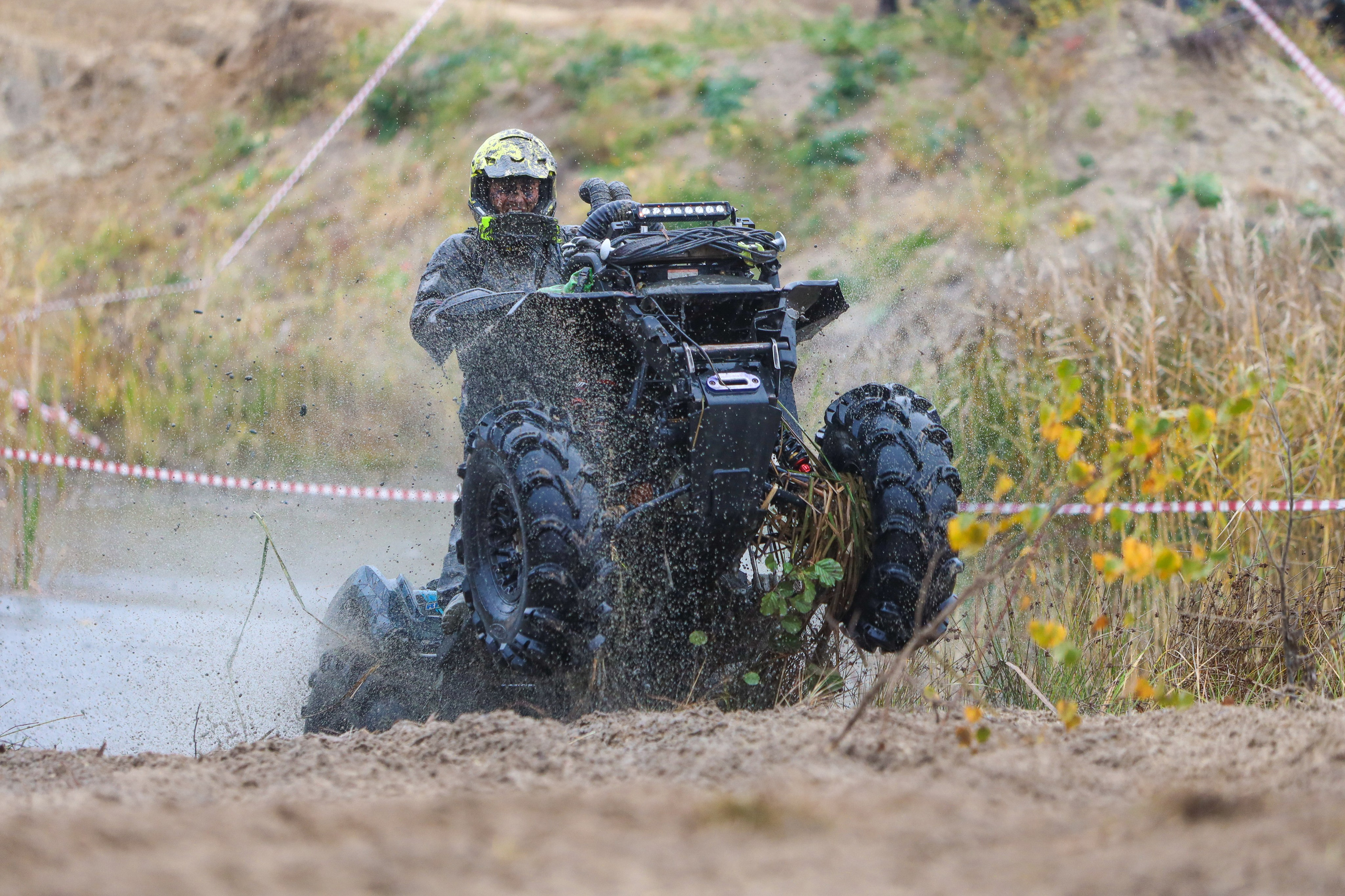 Гонки на квадроциклах Грязевое кольцо. Спортивный фотограф в Самаре