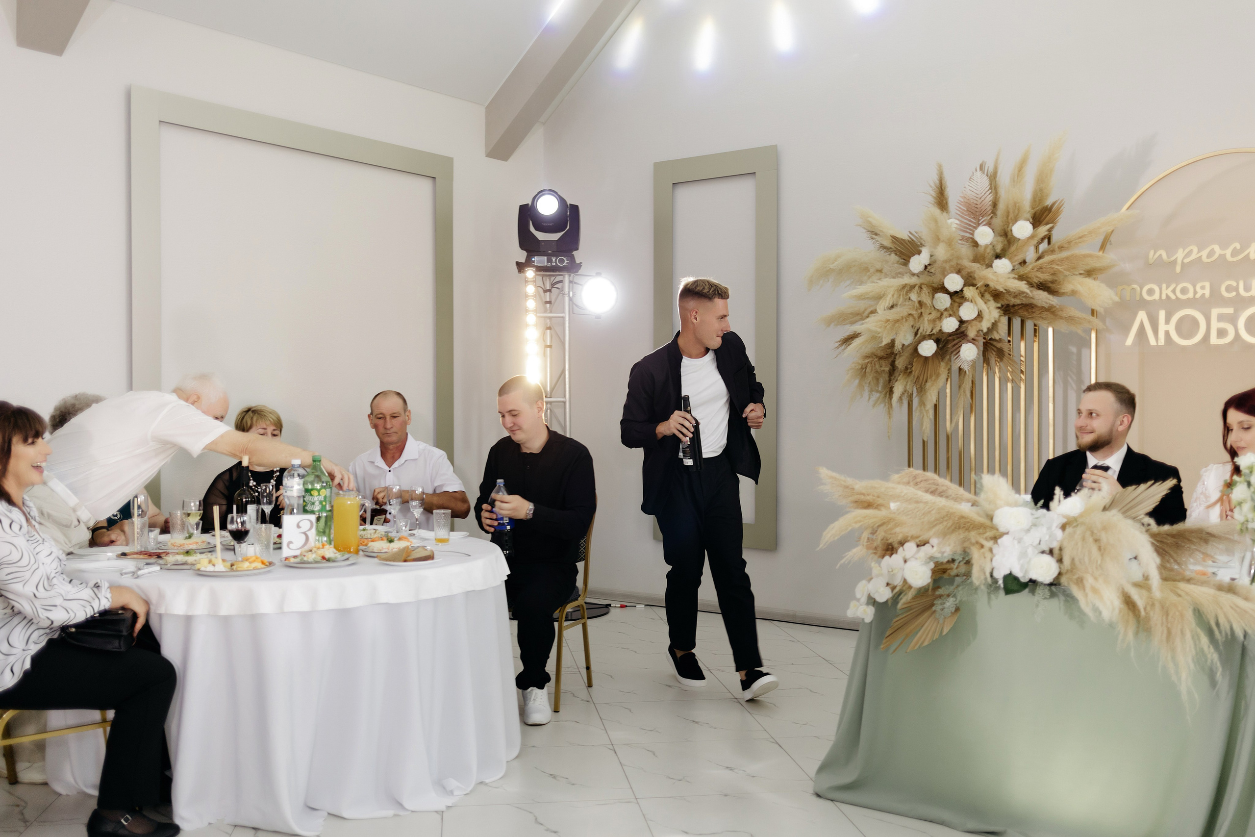 Дарья и Леонид. Свадебный фотограф в Пскове и Санкт-Петербурге | Анна Голикова