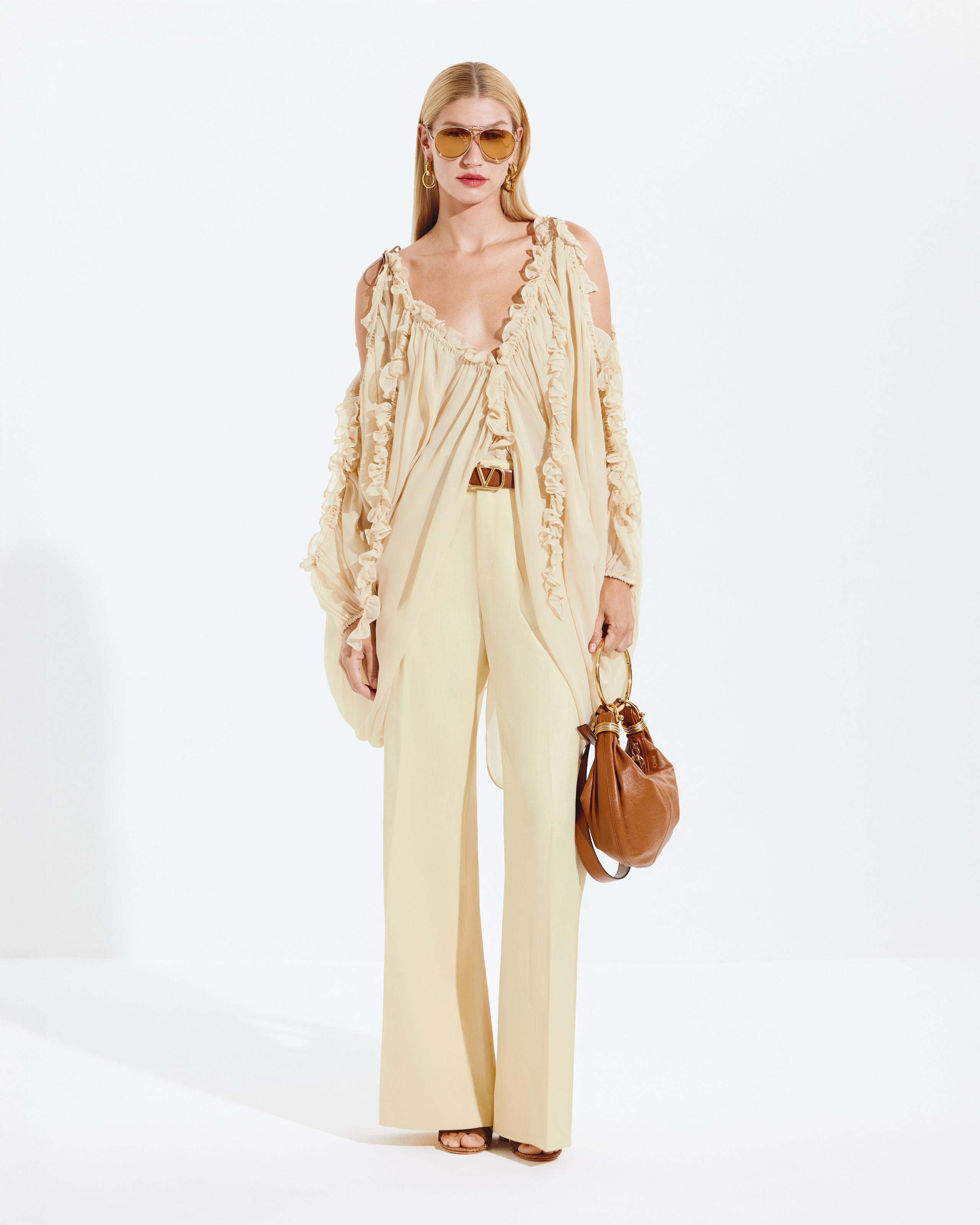 Ретушер для брендов одежды в Москве Струцкая Кристина