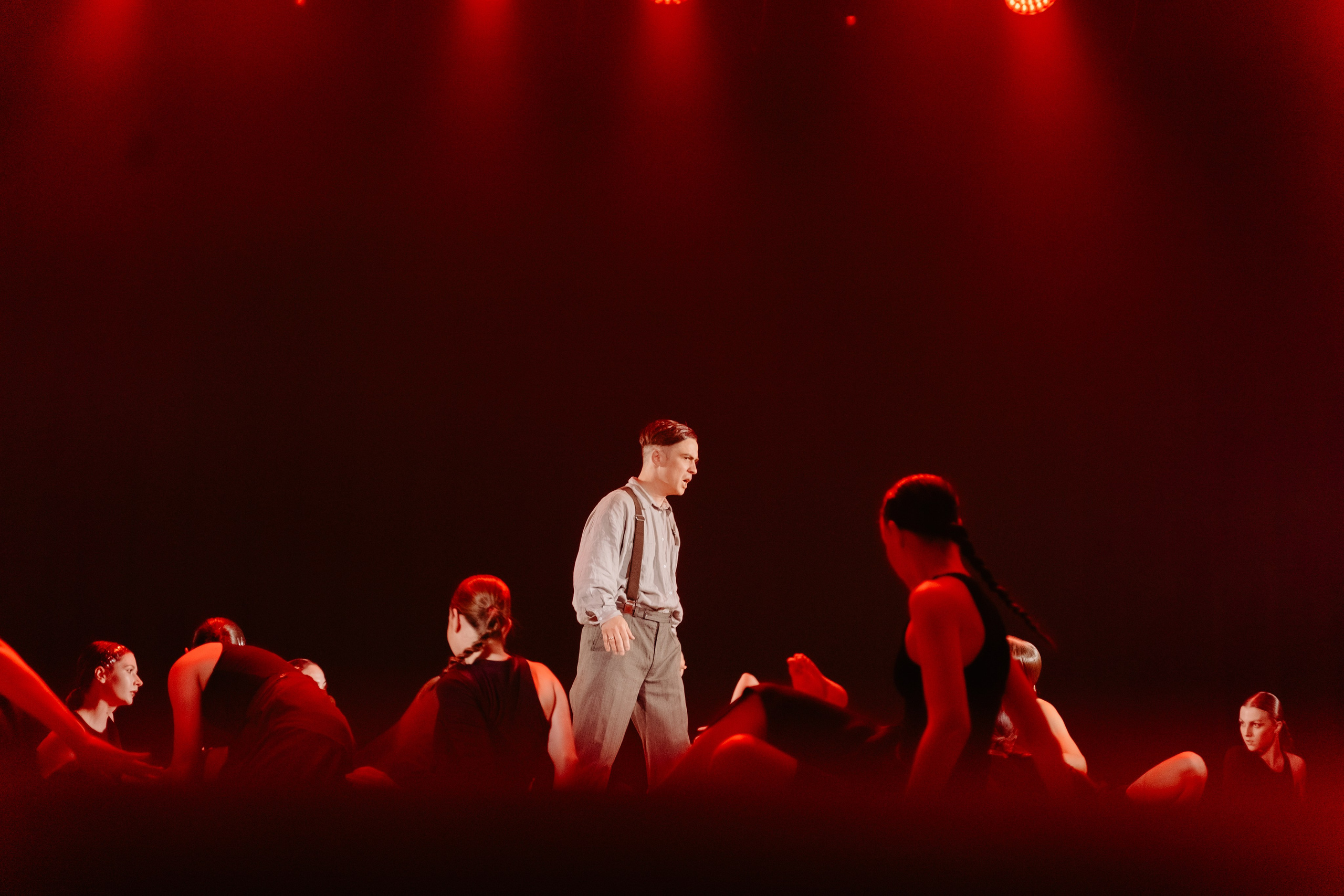 Спектакль «Песнь сирен». Главная