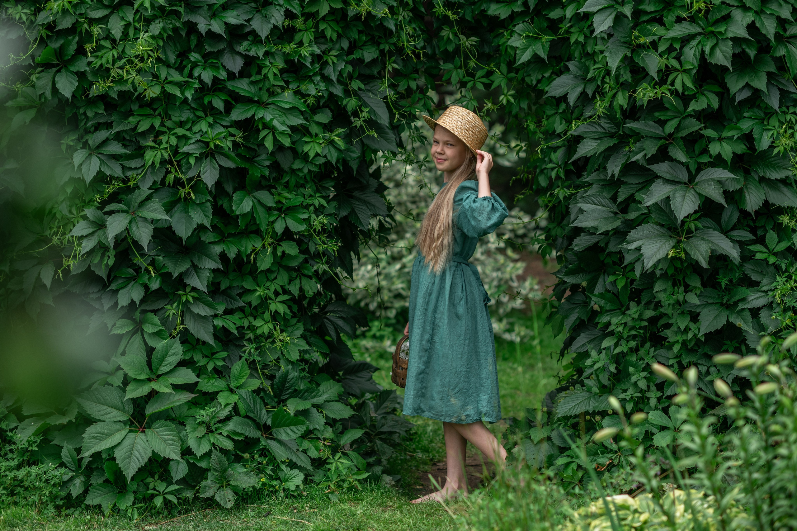 В САДУ. Семейный фотограф Екатеринбург Лора Мур