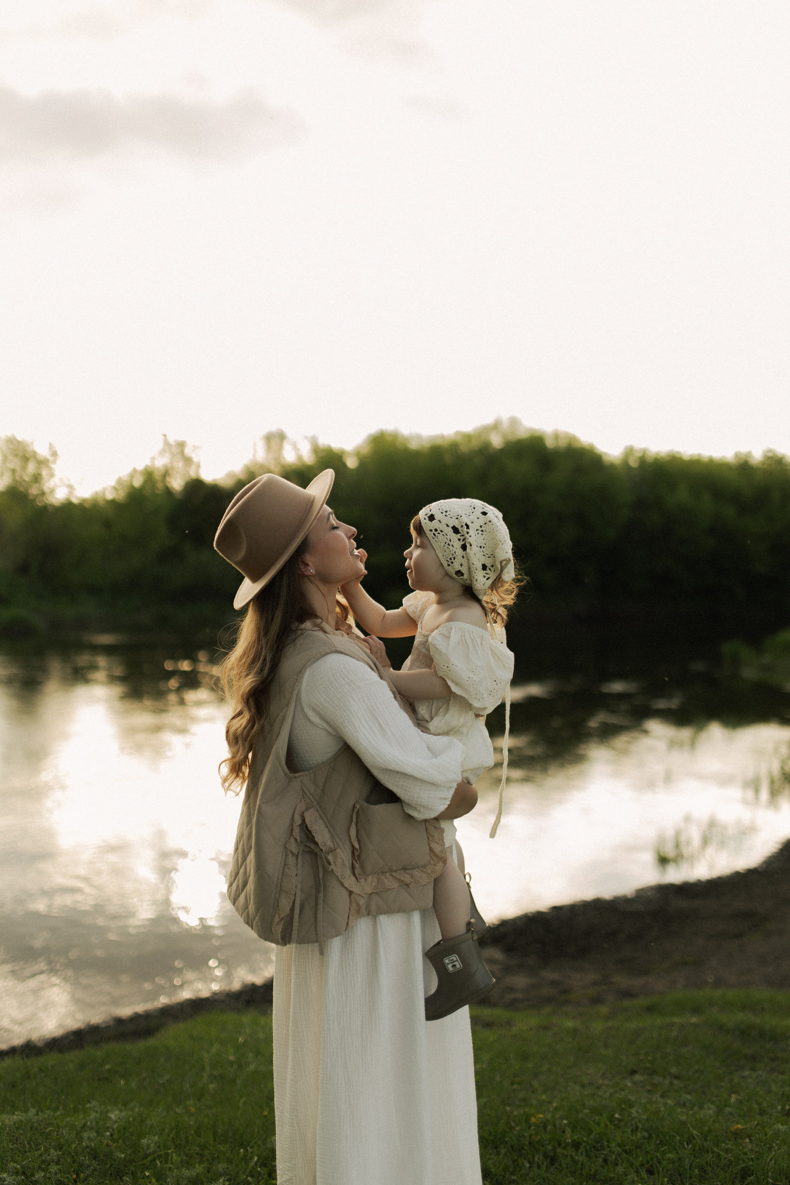 Настя и София. Главная