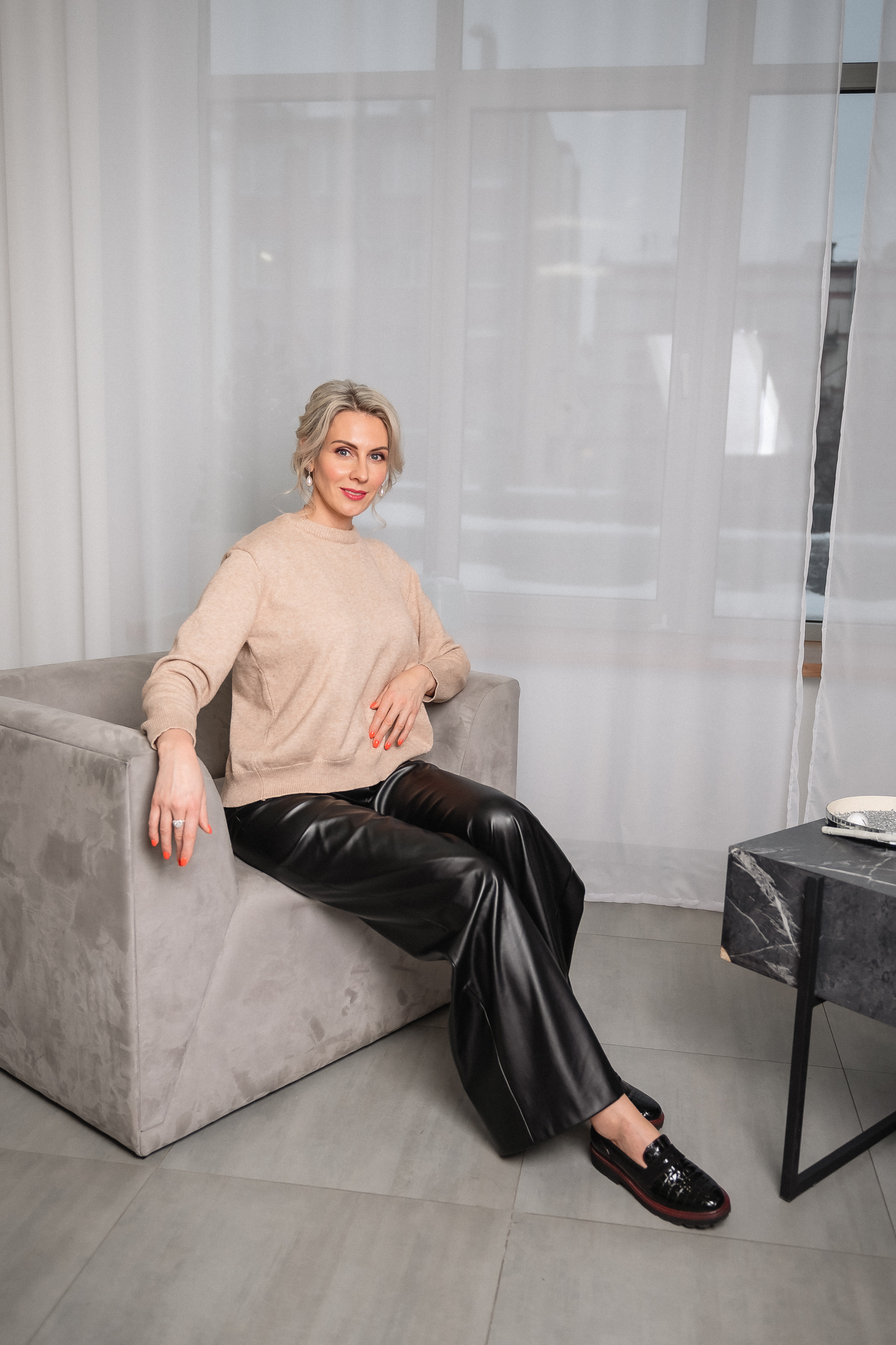 Контент для ведьмы эксперта по женственности. КОНТЕНТ |БРЕНД фотограф Санкт-Петербург — Жанна Олтаржевская