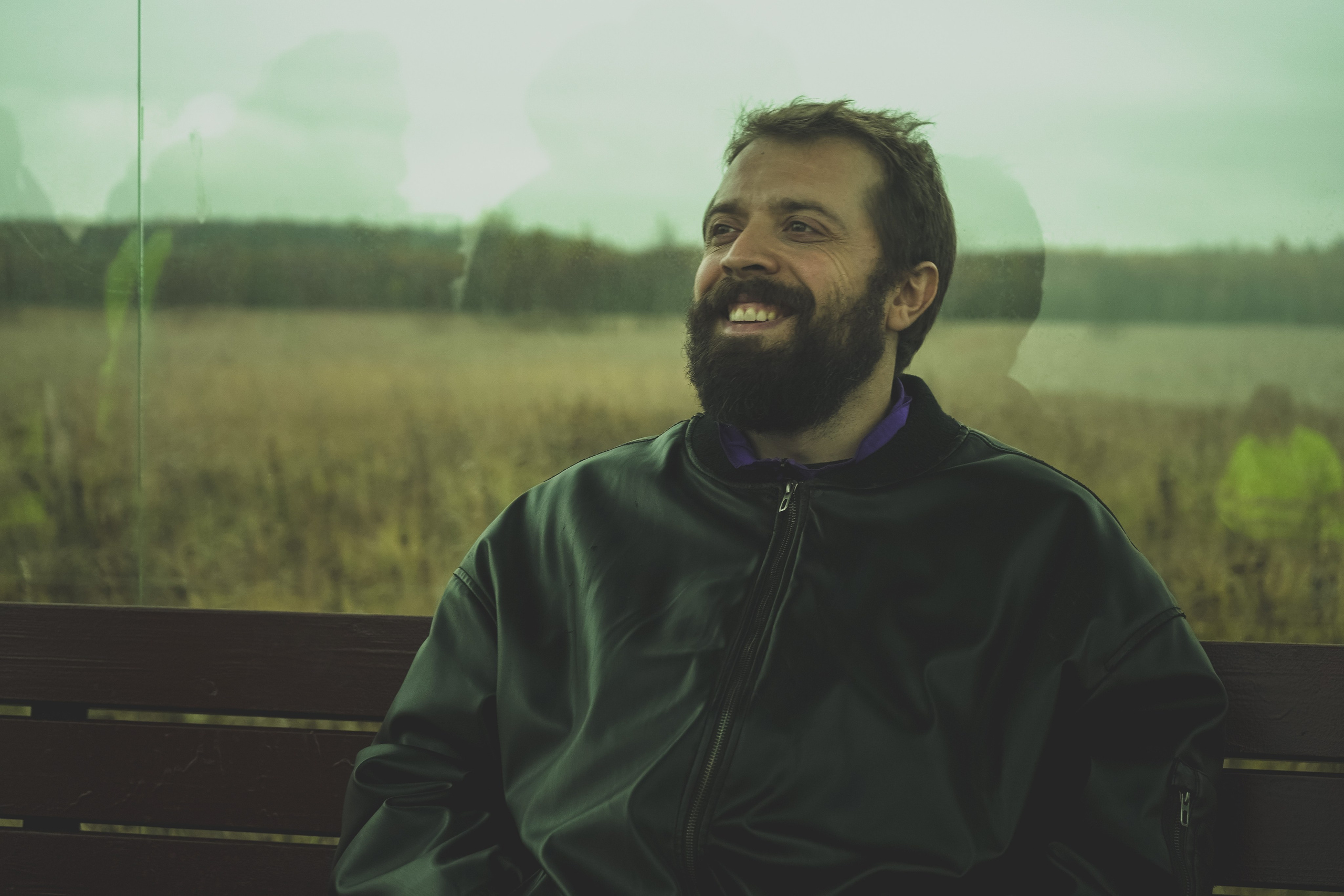 За кадром — КФ " Я женил своих родителей ". Beardy Pix