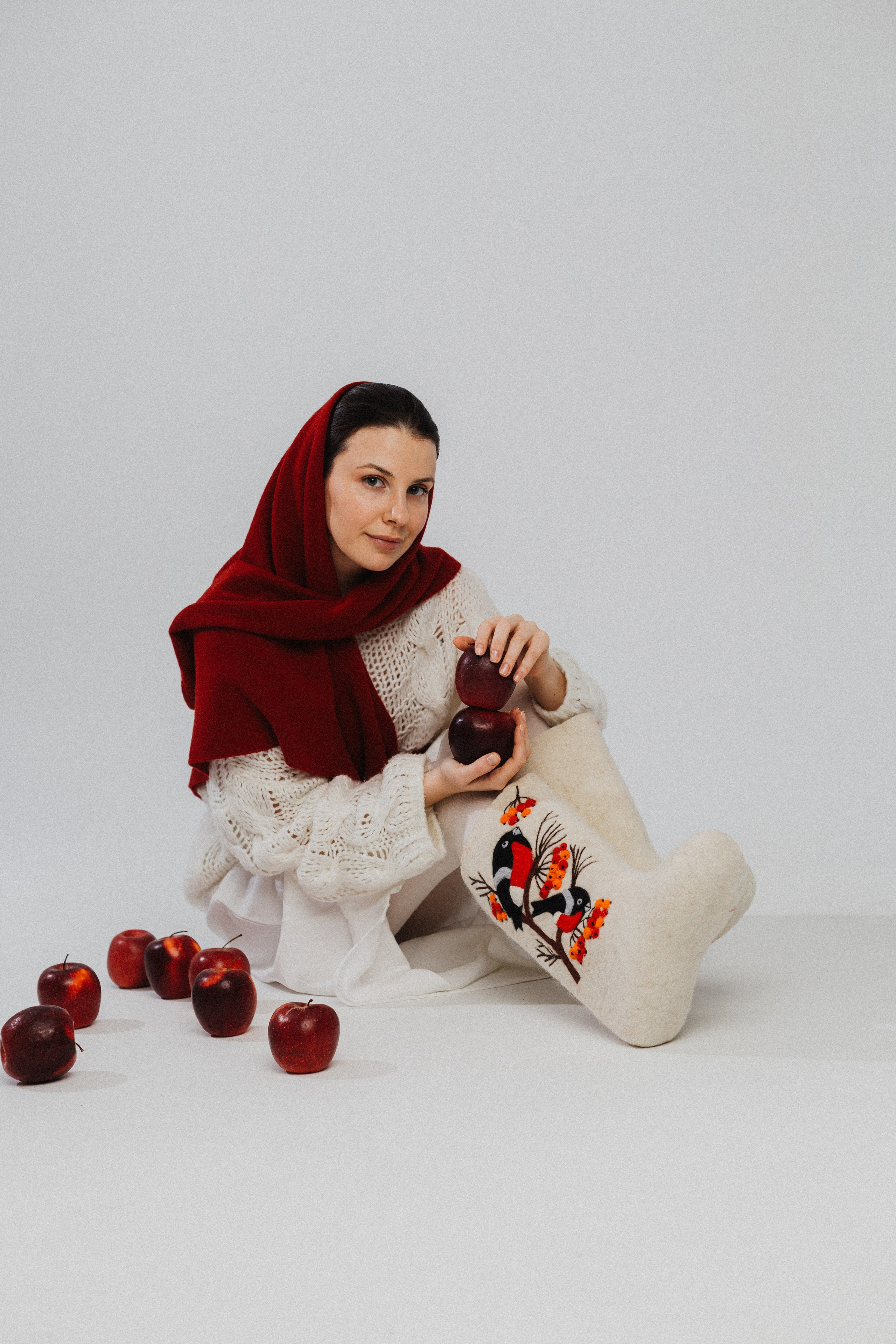 Аня с яблоками. Портретный фотограф Москва Юлия Трякина