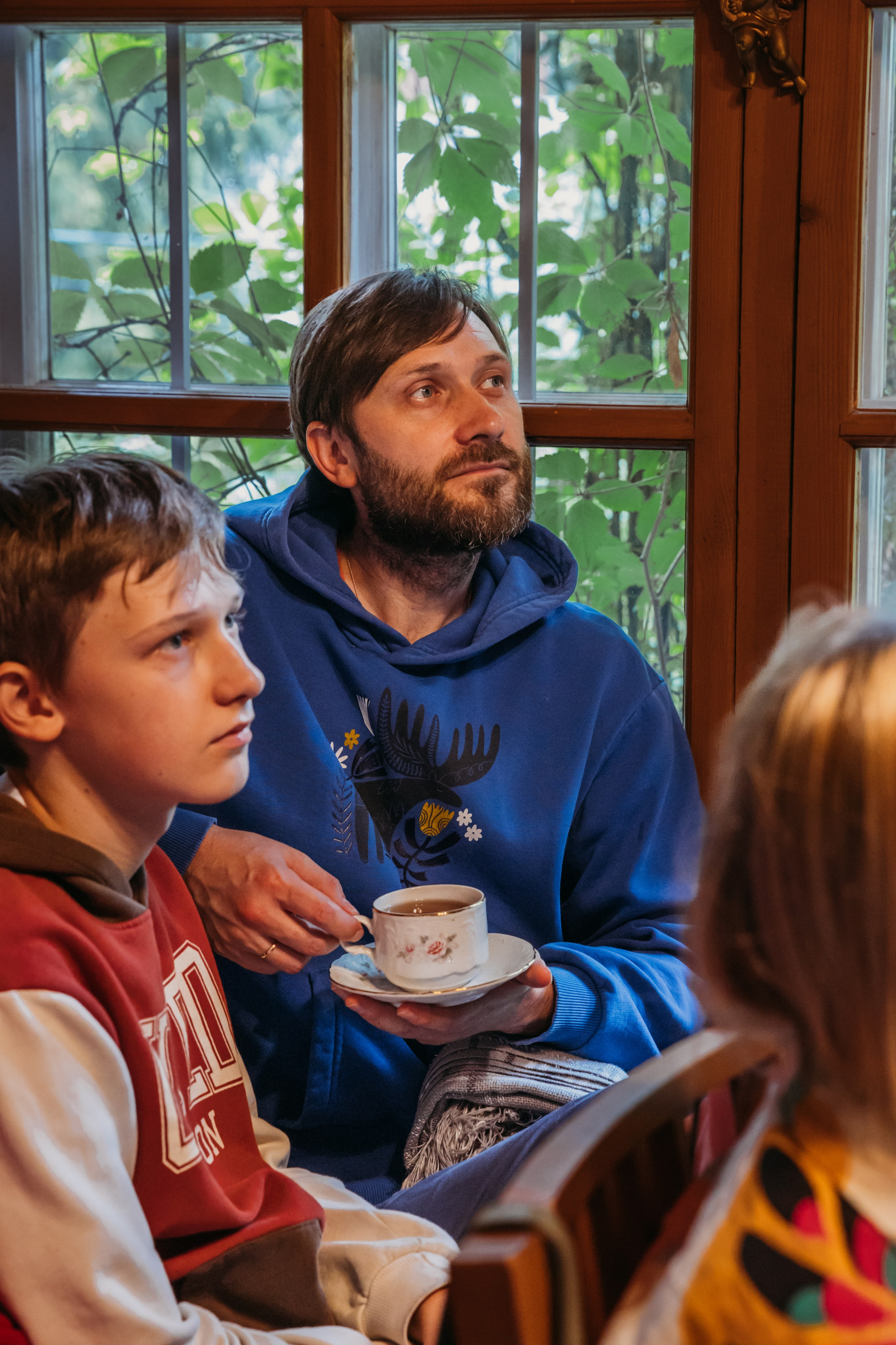 Родные люди «На дачу к Дмитрию Абрикосову». Леся Гаранина. Семейный фотограф/видеограф Москва и область