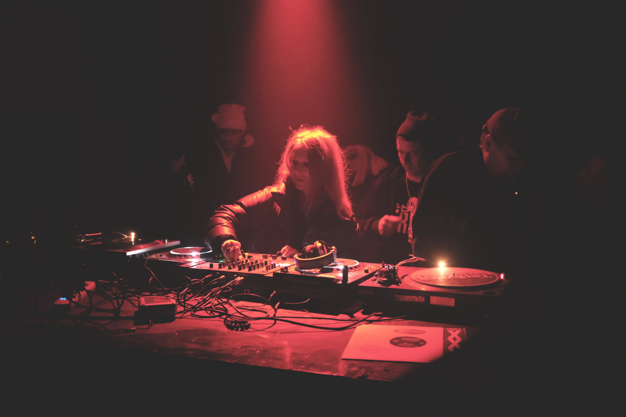 БАШНЯ: Противостояние. Репортажный фотограф в Санкт-Петербурге Даниил Могута