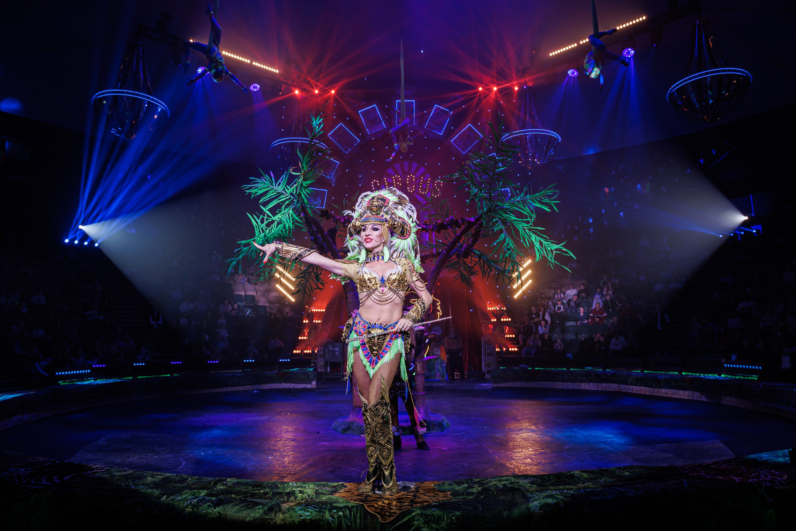 BURLESQUE. Андрей Черёмушкин | Репортажный Фотограф в Хабаровске