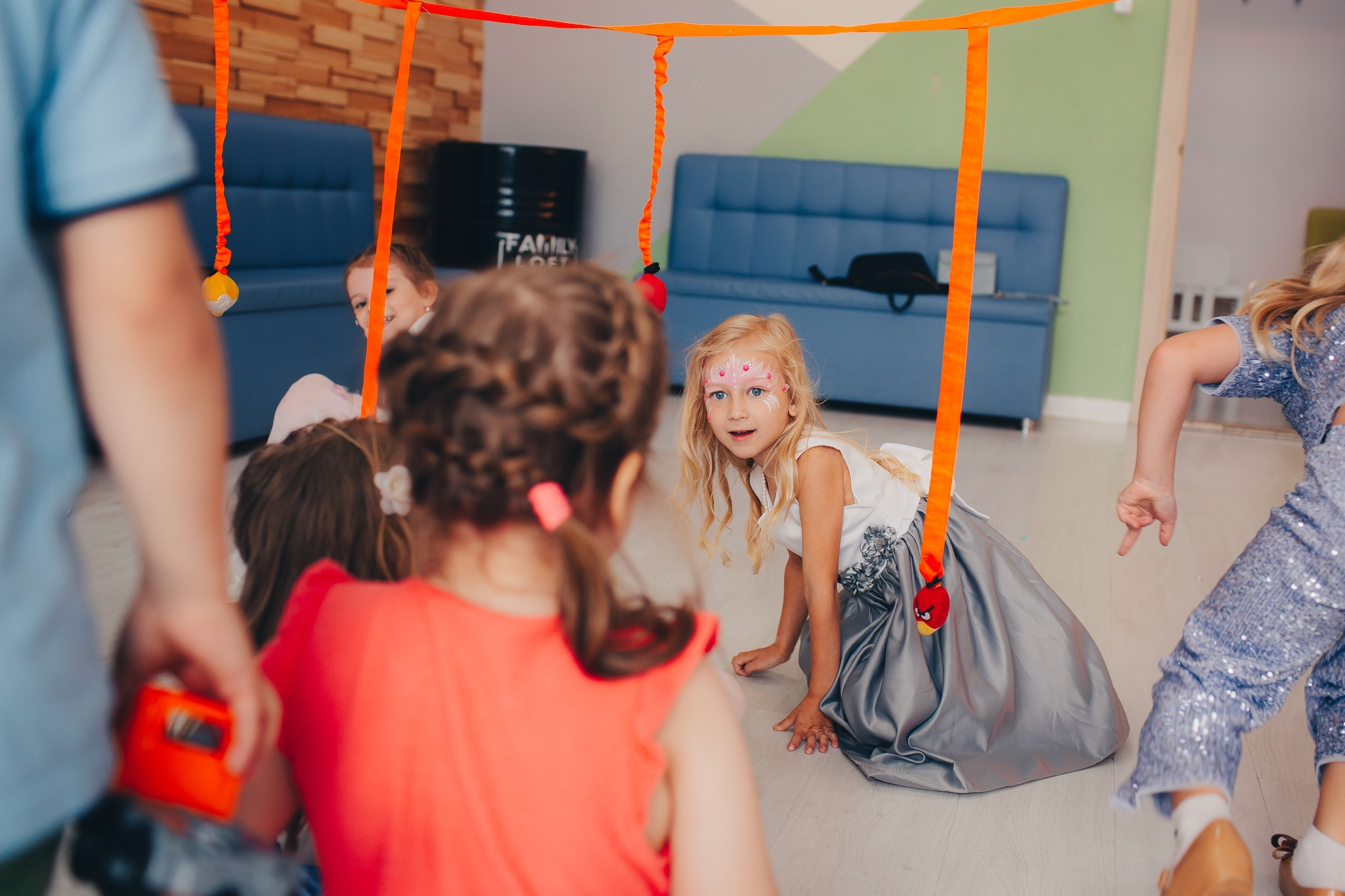 Фотосессия дня рождения в детской студии. Фотограф Евгения Мальцева, Архангельск