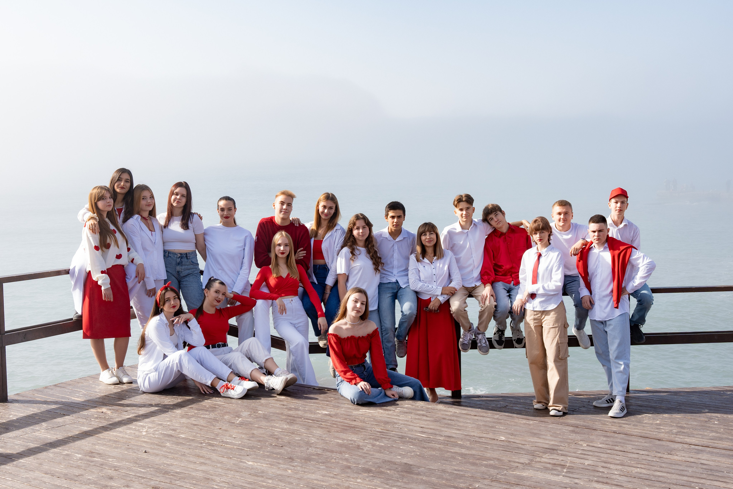 Счастливчики прошлых сезонов. RnestAlbums — выпускные альбомы в Симферополе, Севастополе и Ялте