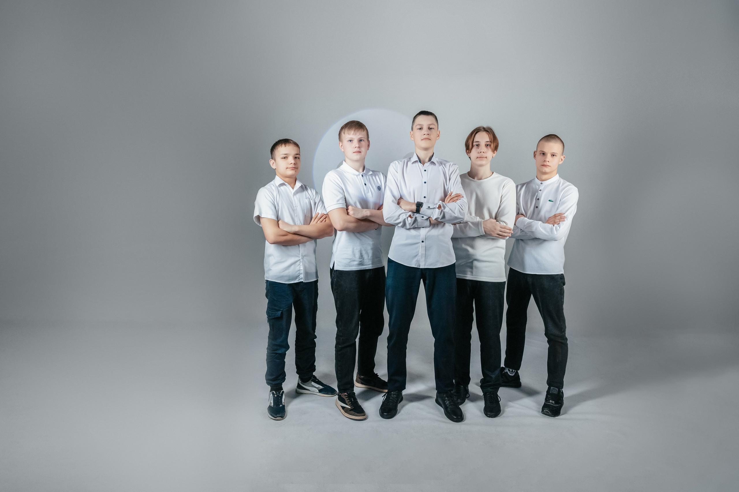 Заказать выпускной школьный альбом Тюмень. Выпускные альбомы в Тюмени для школ, садов, вузов спортивных секций