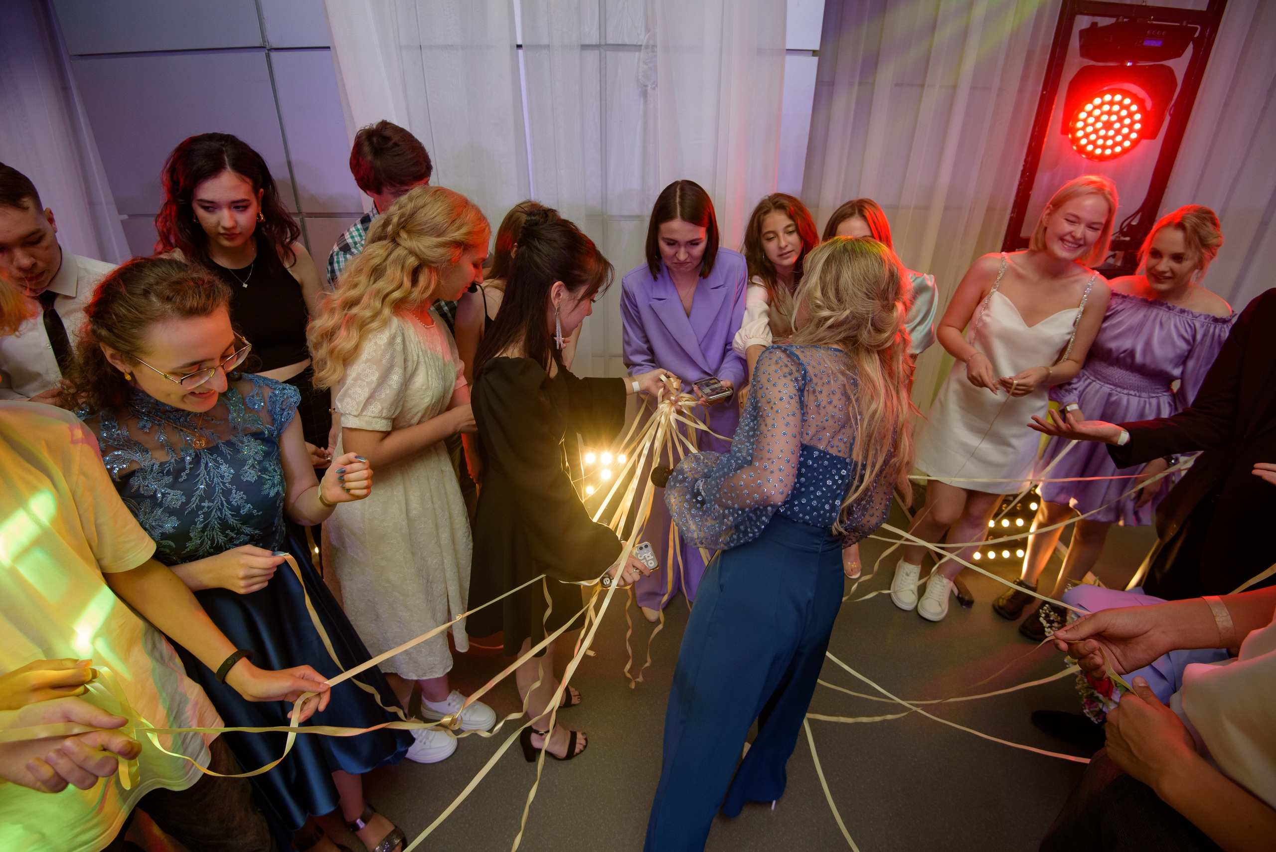 Выпускной 9-11классы. Выпускные книги Анапа Новороссийск Краснодар