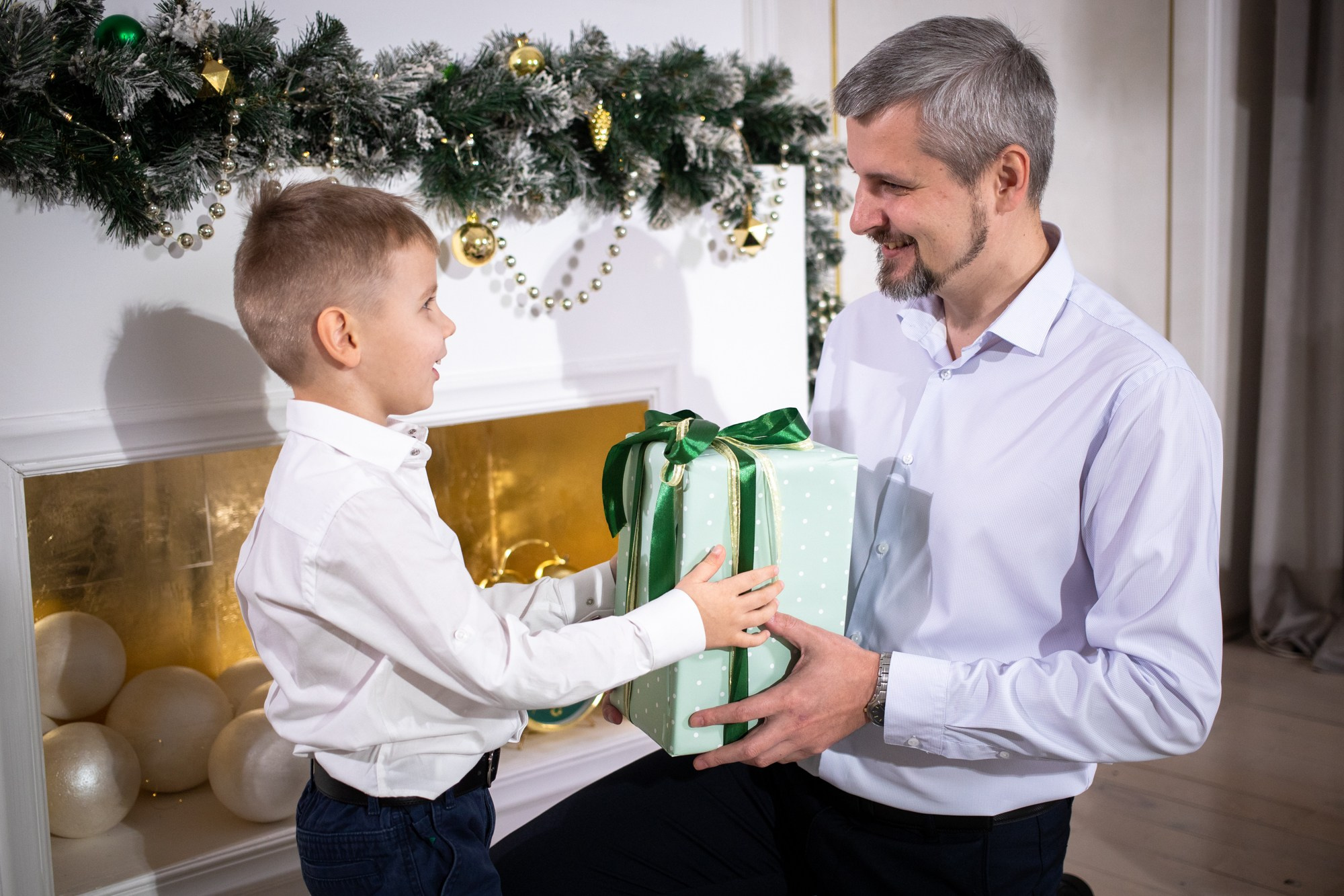 Семейная съёмка Новый Год. Репортажный, промышленный и маркетплейс-фотограф Дмитрий Чернат