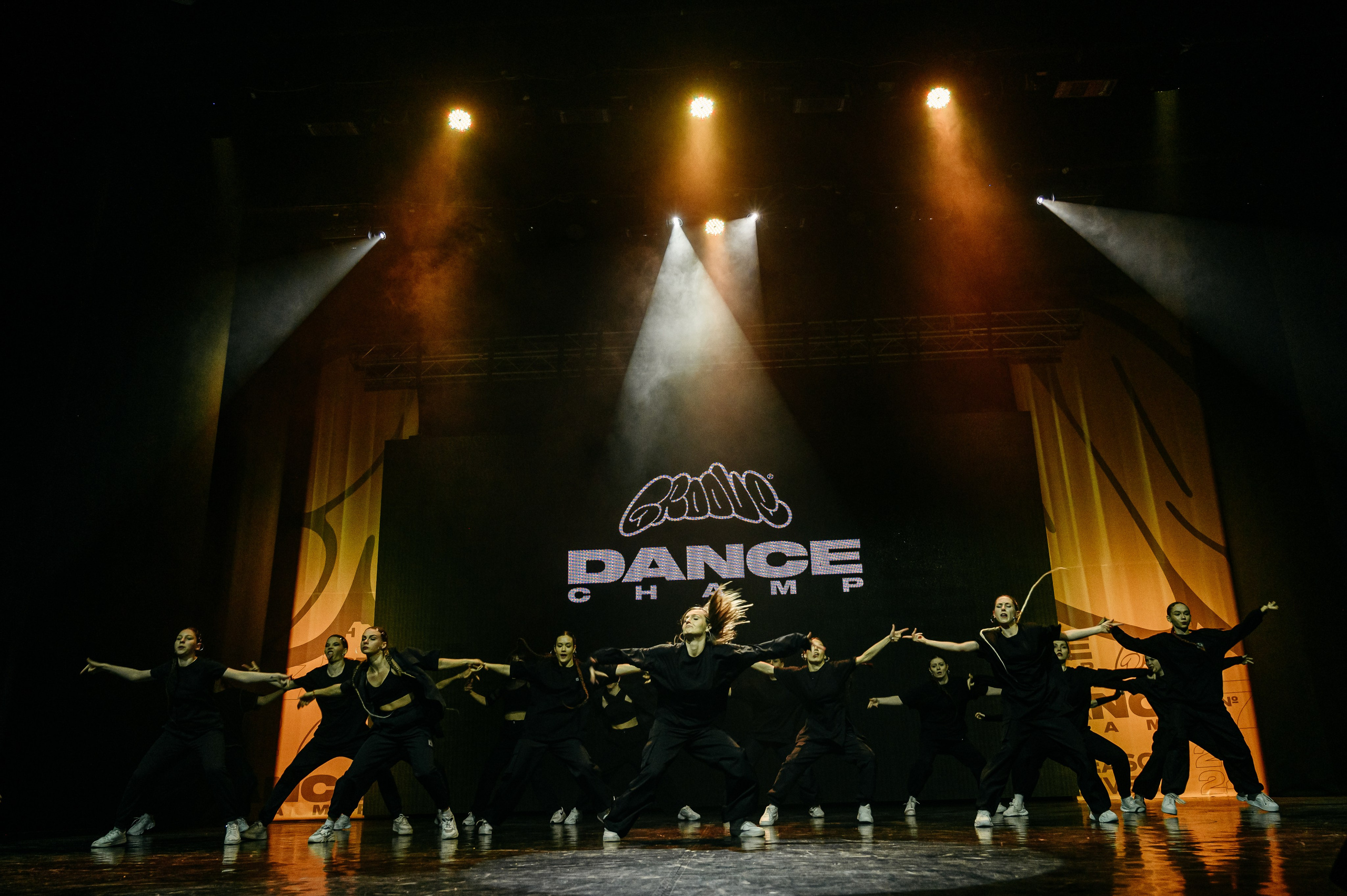 Groove Dance. Фотограф Владивосток. Игорь Кирсанов