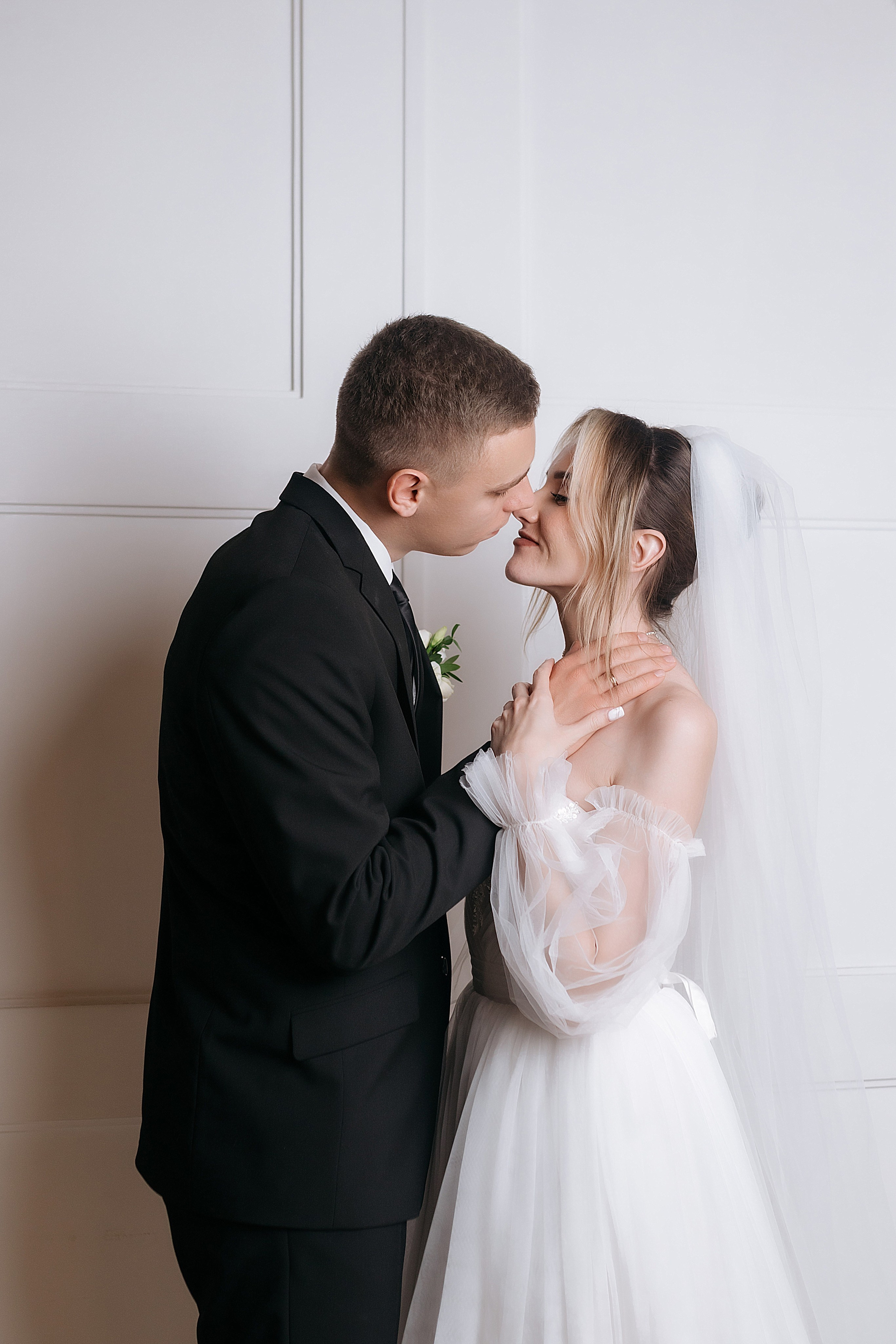 Анна и Максим 24.10.2025. Фотограф Карина Шмулёва. Воронеж и область