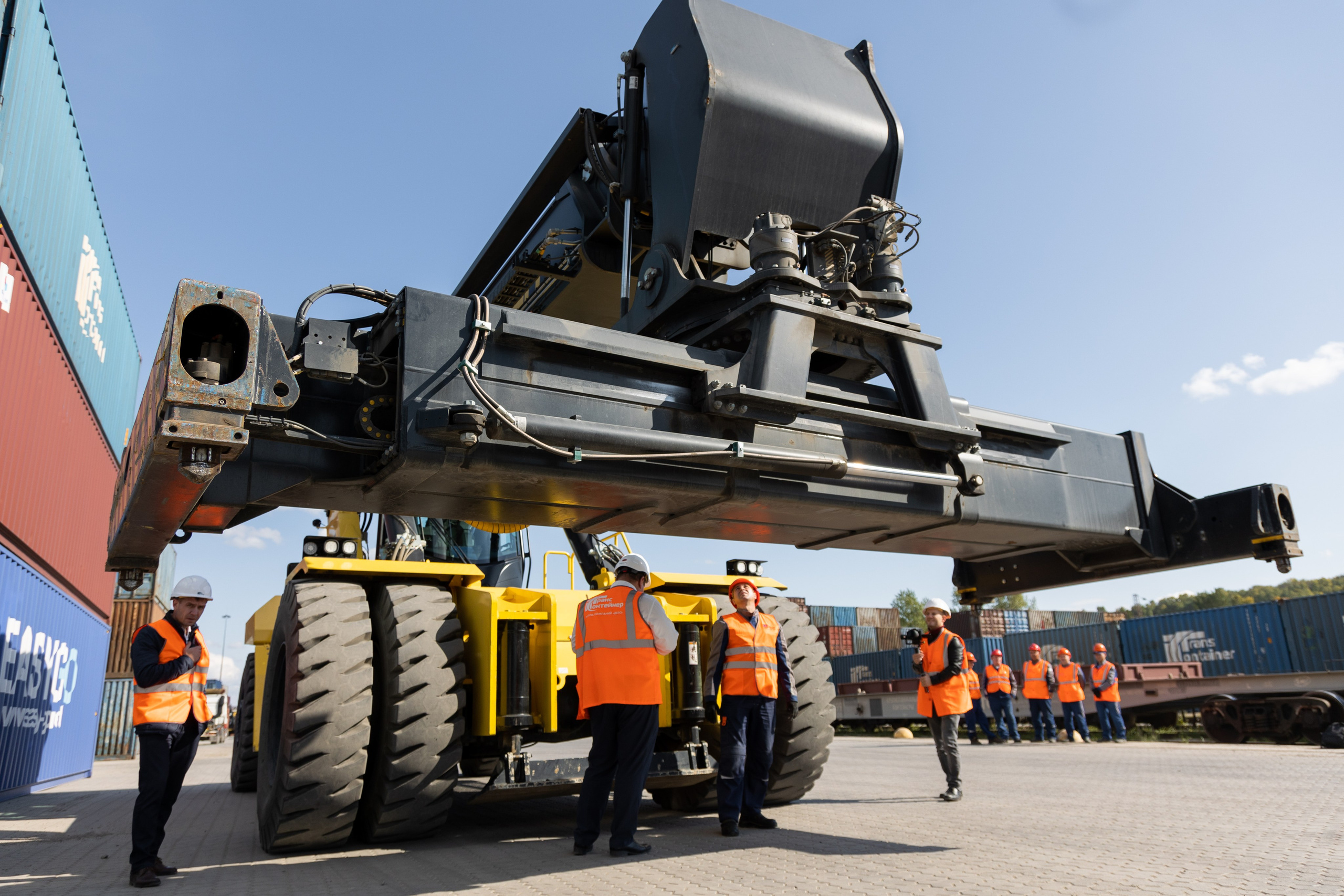 ТрансКонтейнер. Фотограф свадебный семейный в Красноярске Шукшина Наталья