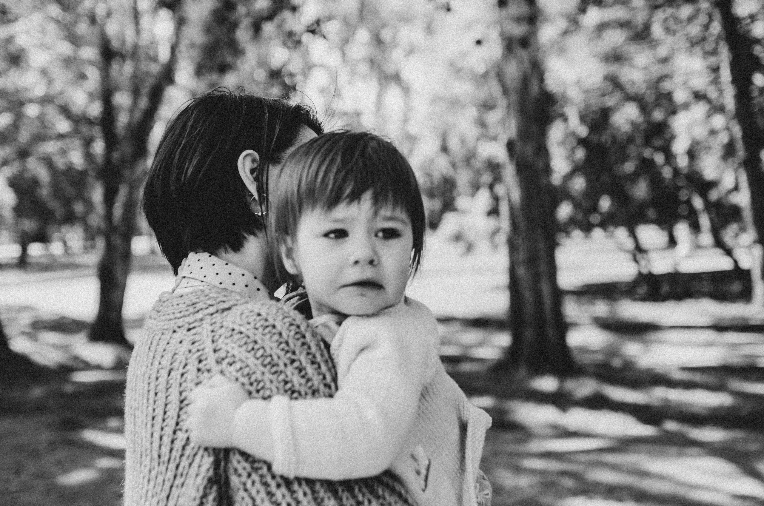 «Смотри, Поля, дождь из цветочков.». Семейный фотограф в Екатеринбурге Всеволод и Марина Пономаревы