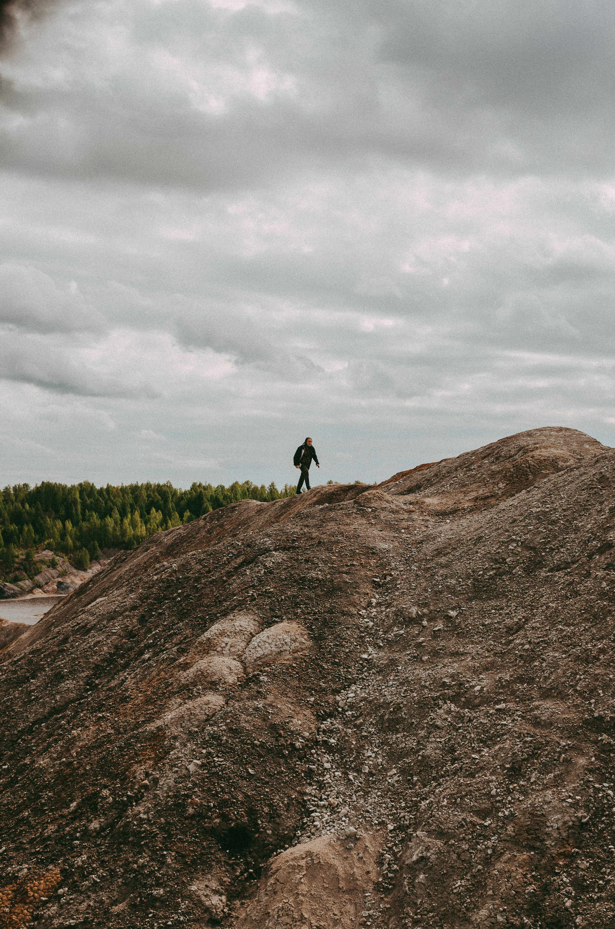 Уральский Марс. 05 сентябрь, 2021. Семейный фотограф в Екатеринбурге Всеволод и Марина Пономаревы