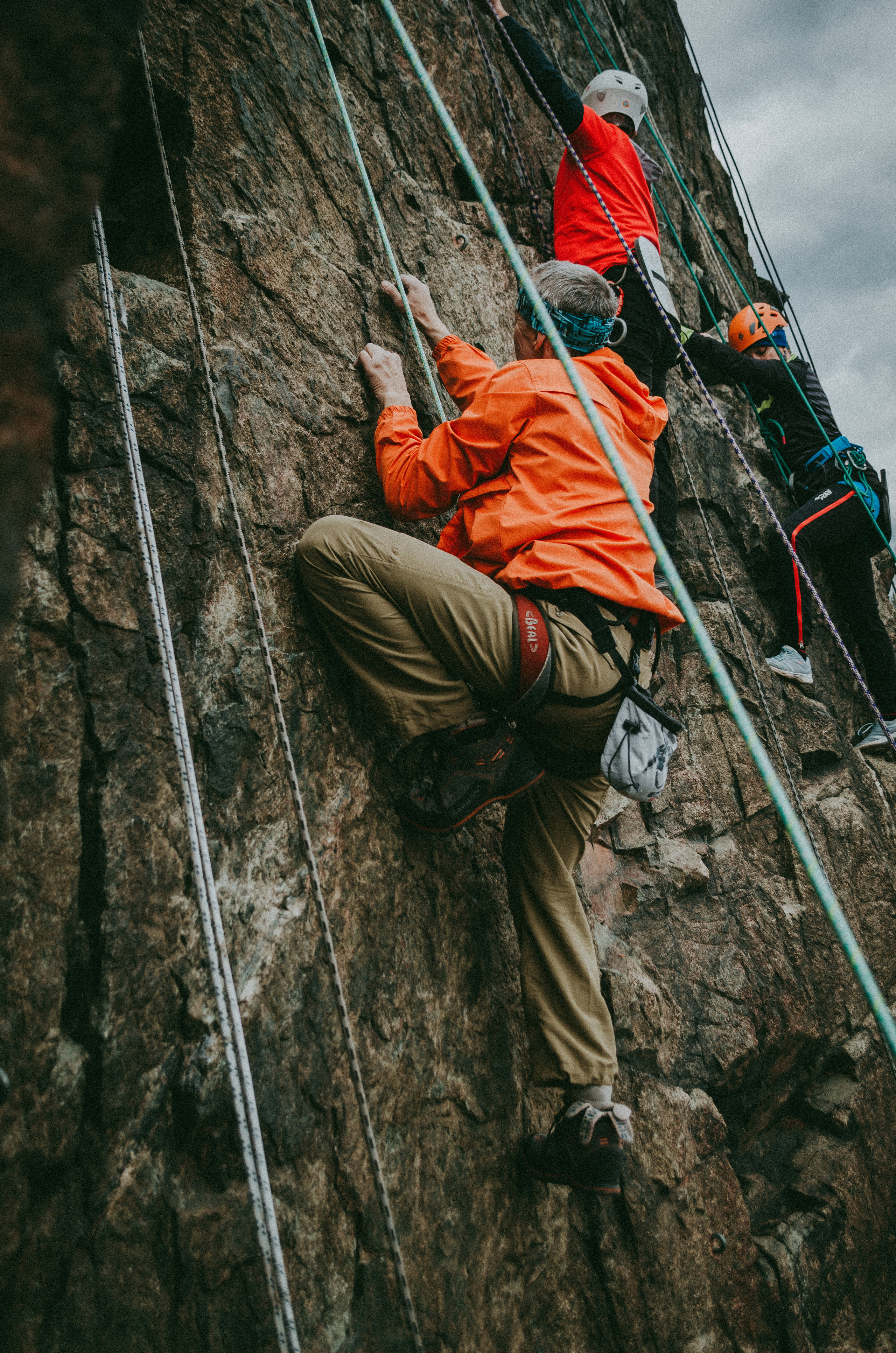 Скальная тренировка. 24 апрель, 2022. Семейный фотограф в Екатеринбурге Всеволод и Марина Пономаревы