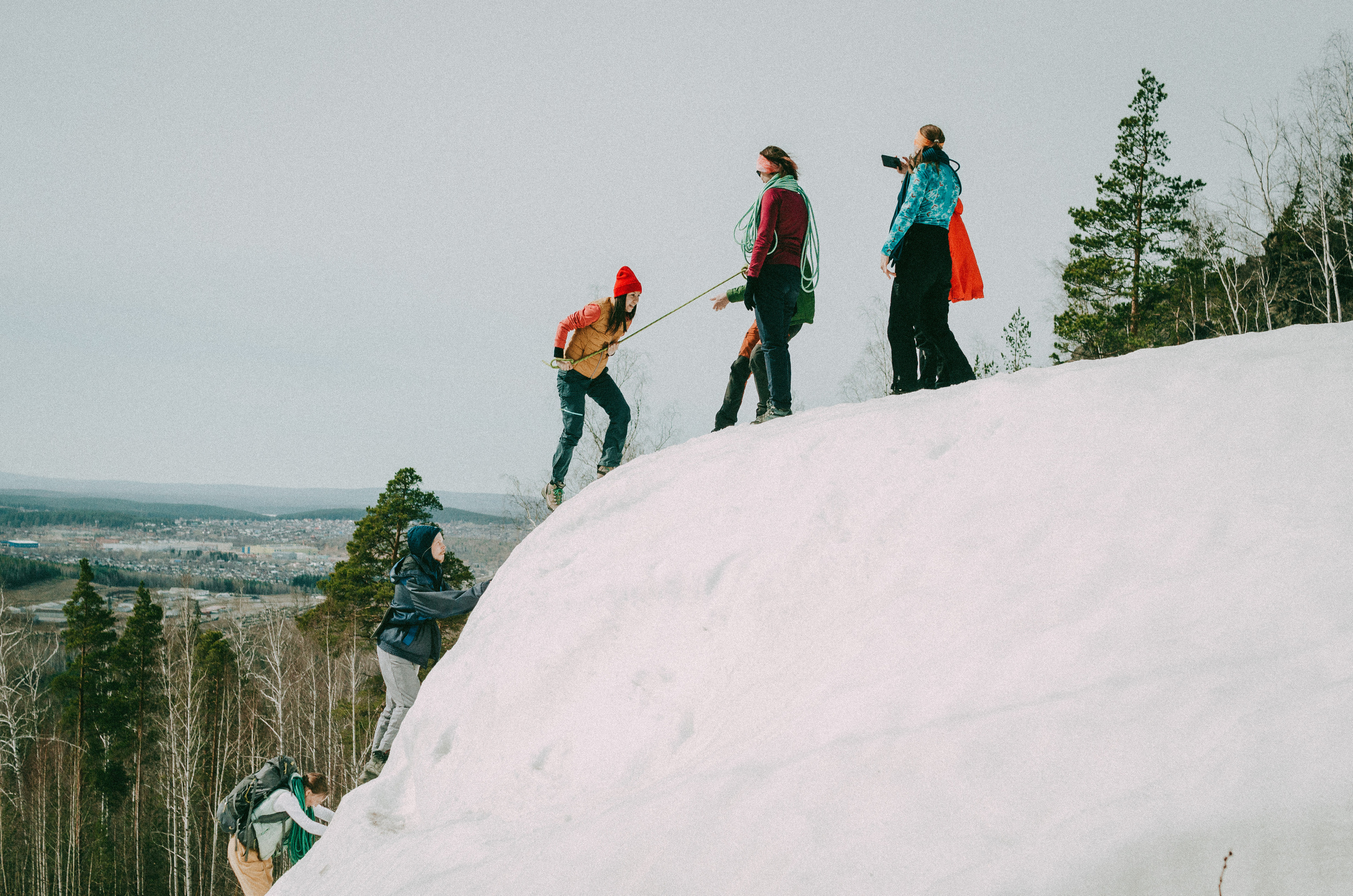 Скальная тренировка. 24 апрель, 2022. Семейный фотограф в Екатеринбурге Всеволод и Марина Пономаревы