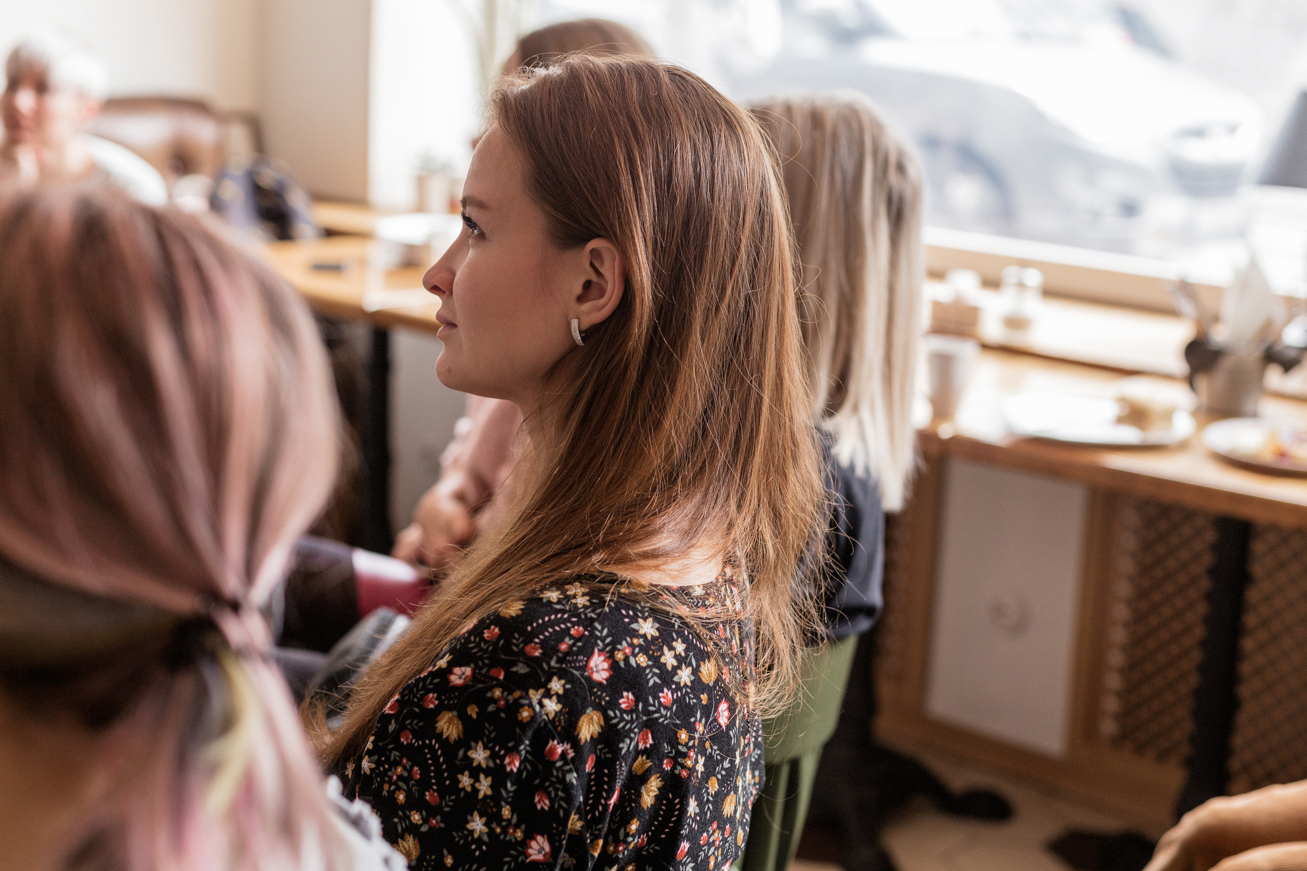 Women breakfast event. Fotograf u Crnoj Gori-porodično fotografisanje sa djecom, lovestory, nekretnine