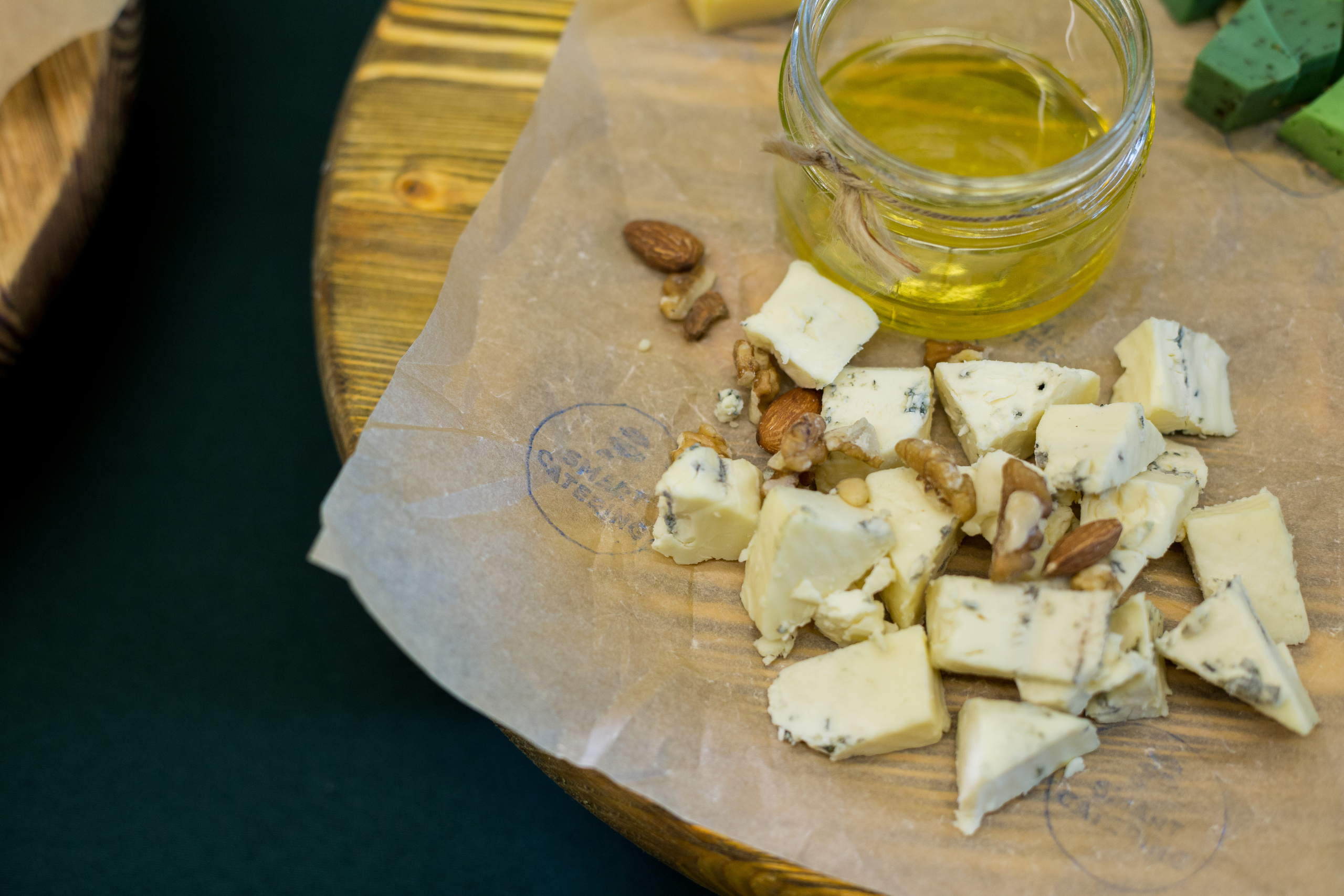 Authentica club party. Fotograf u Crnoj Gori-porodično fotografisanje sa djecom, lovestory, nekretnine