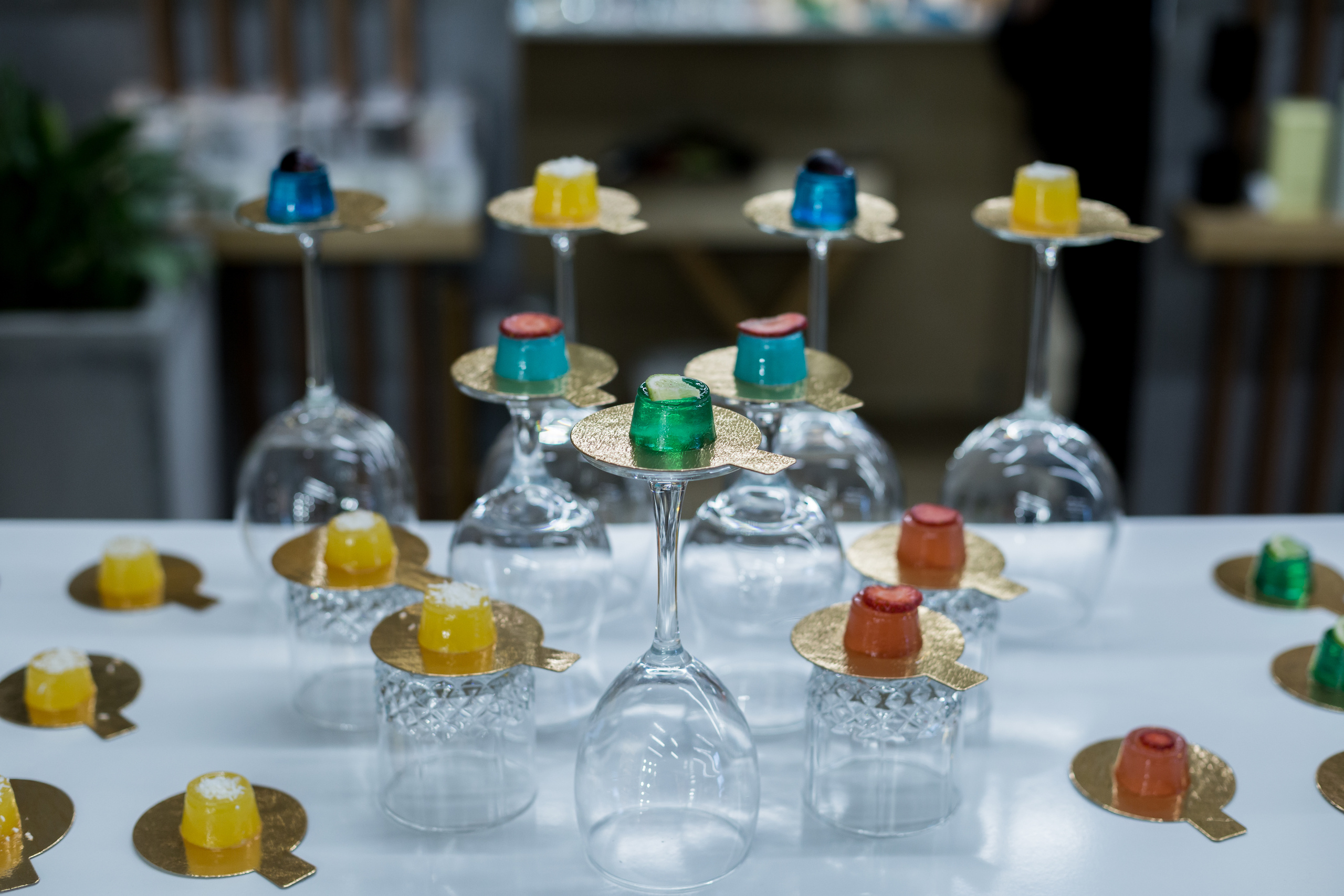 Authentica club party. Fotograf u Crnoj Gori-porodično fotografisanje sa djecom, lovestory, nekretnine