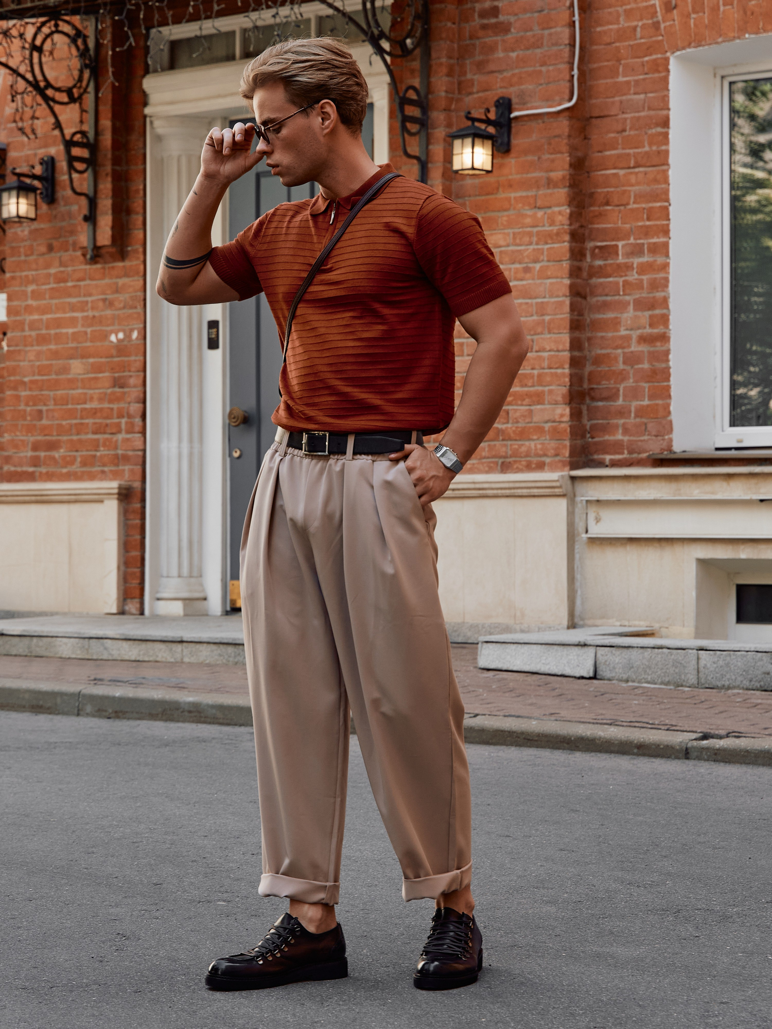 Обувь мужская. Фотограф для маркетплейсов в Москве