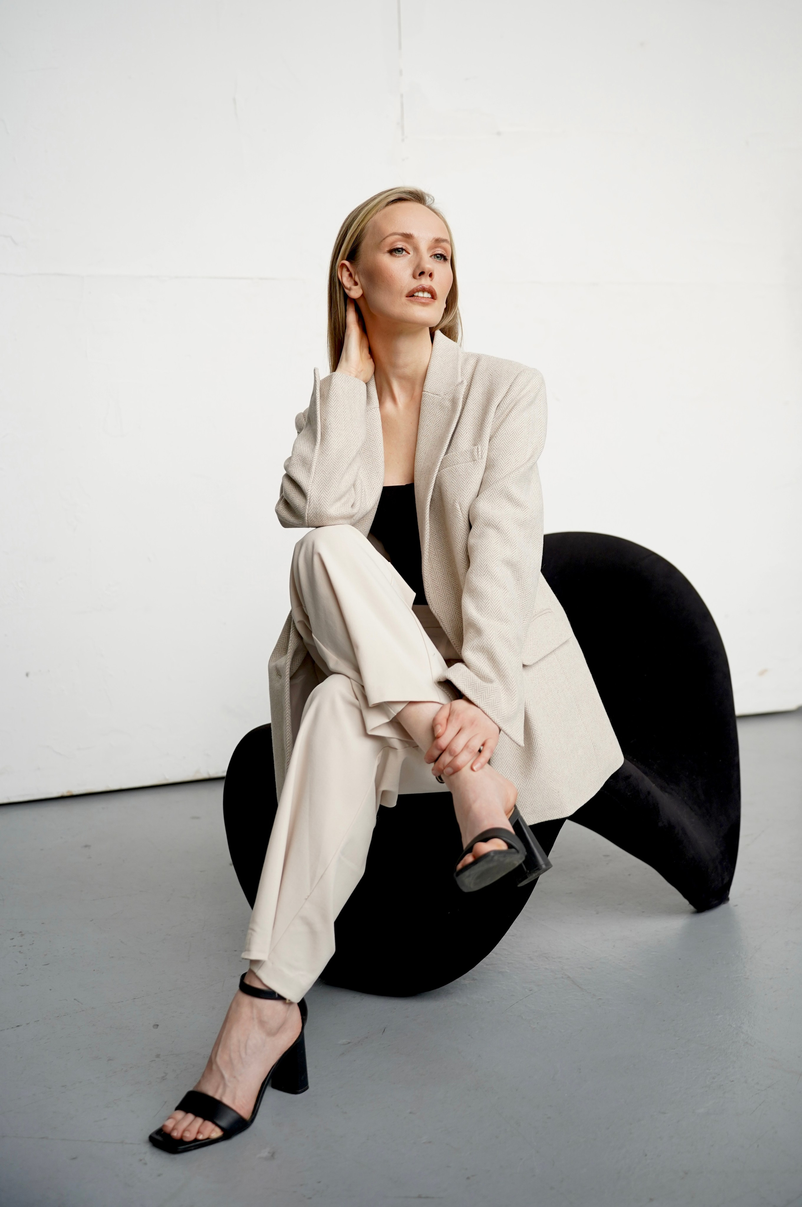 ЖЕНСКИЙ ПОРТРЕТ. Главная