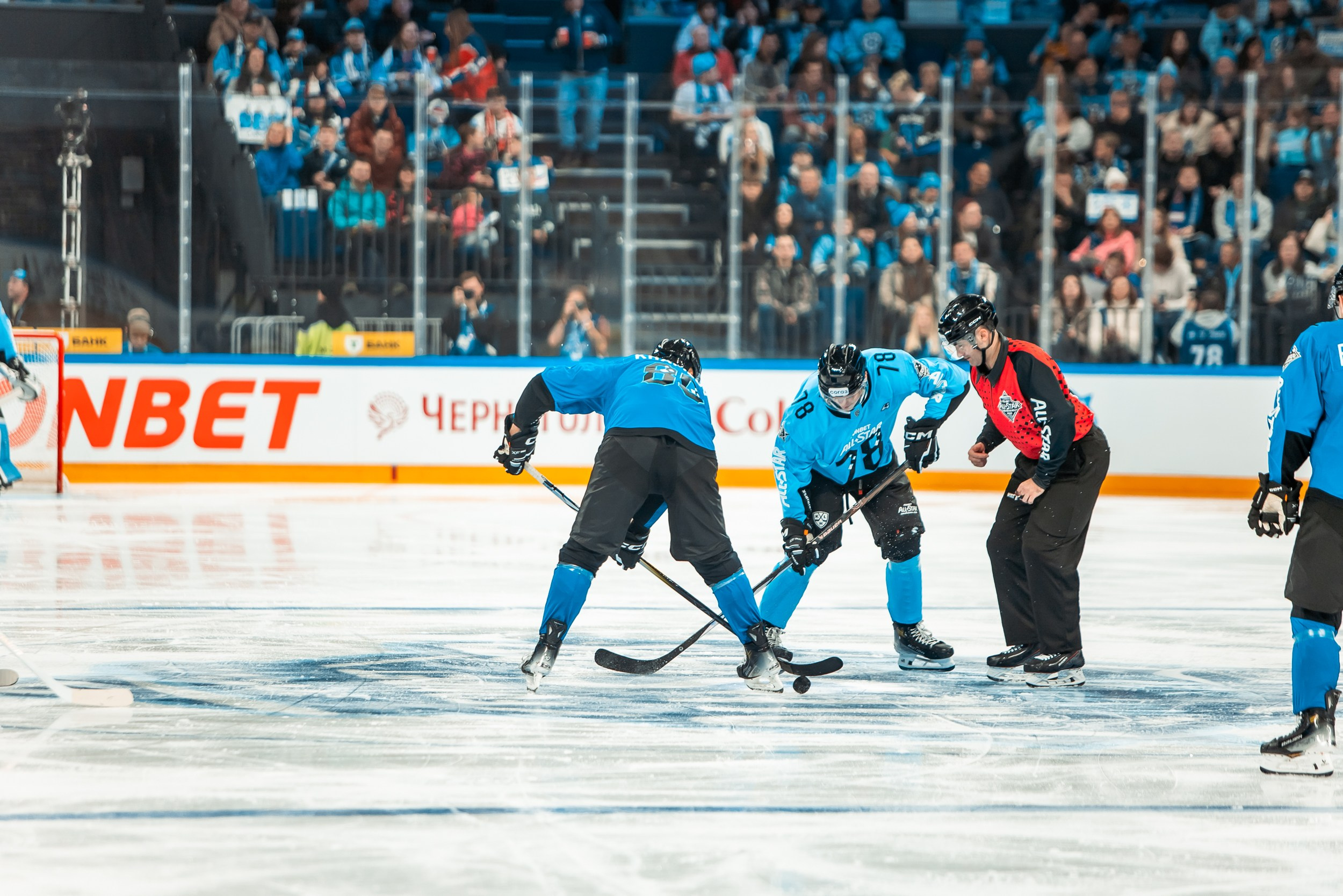 KHL All-Star 2025. Репортажный фотограф в Сочи Дмитрий Ветринский
