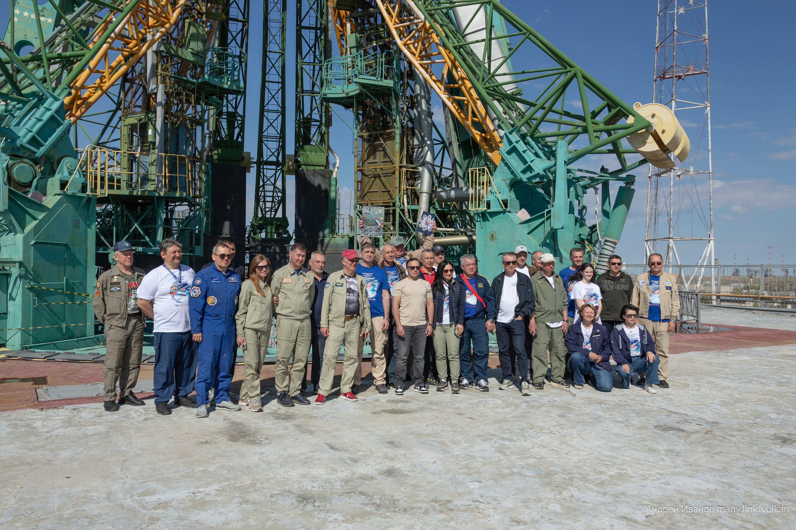 Перелёт на Байконур в 2026 г на самолётах АОН. Фотоальбом показывающий увлекательный мир авиации и мир медведей Андрея Иванова