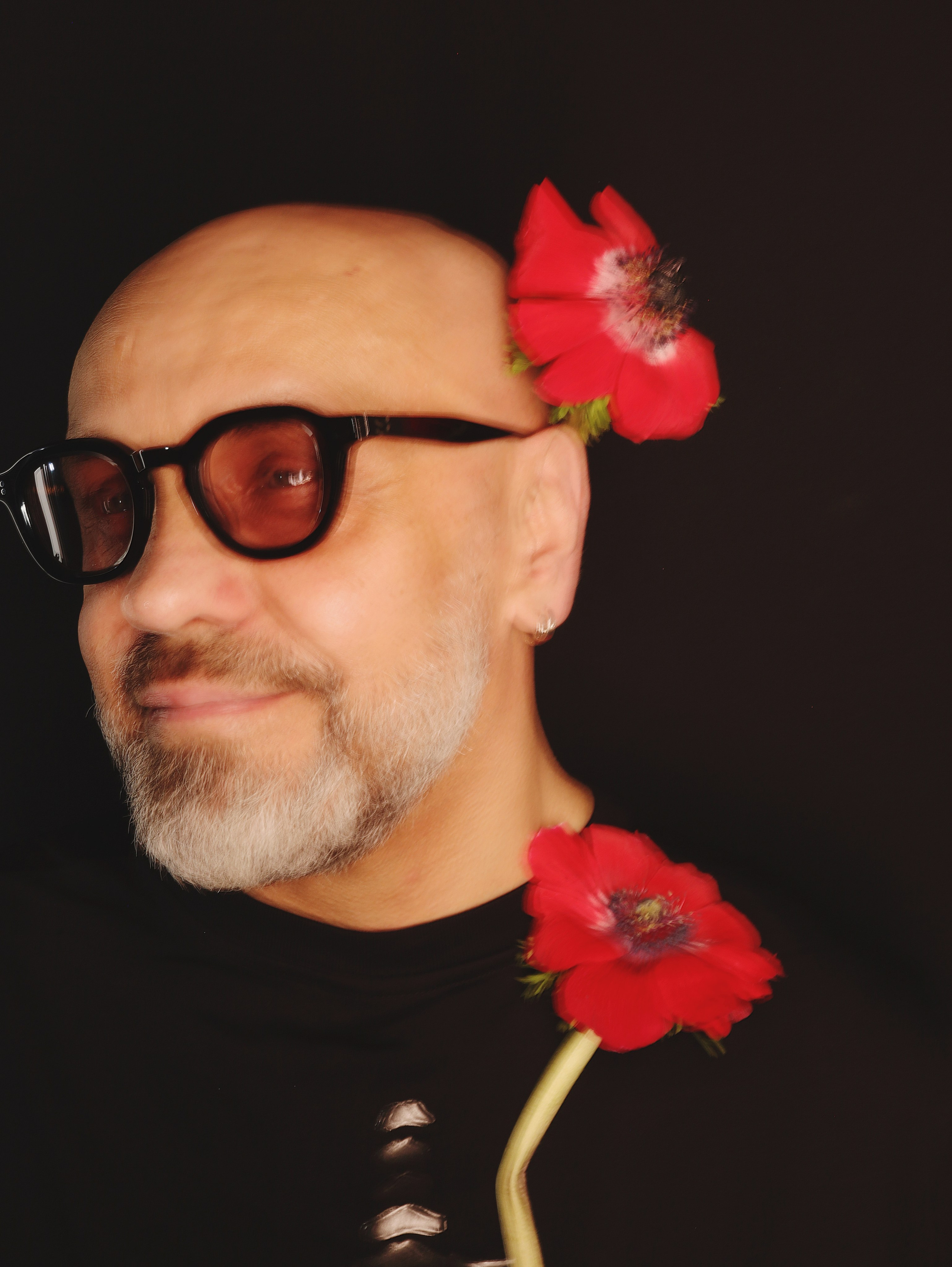 " Я фотографирую потому , что ещё не умею этого делать. Если бы умел , то перестал бы " Josef Sudek 