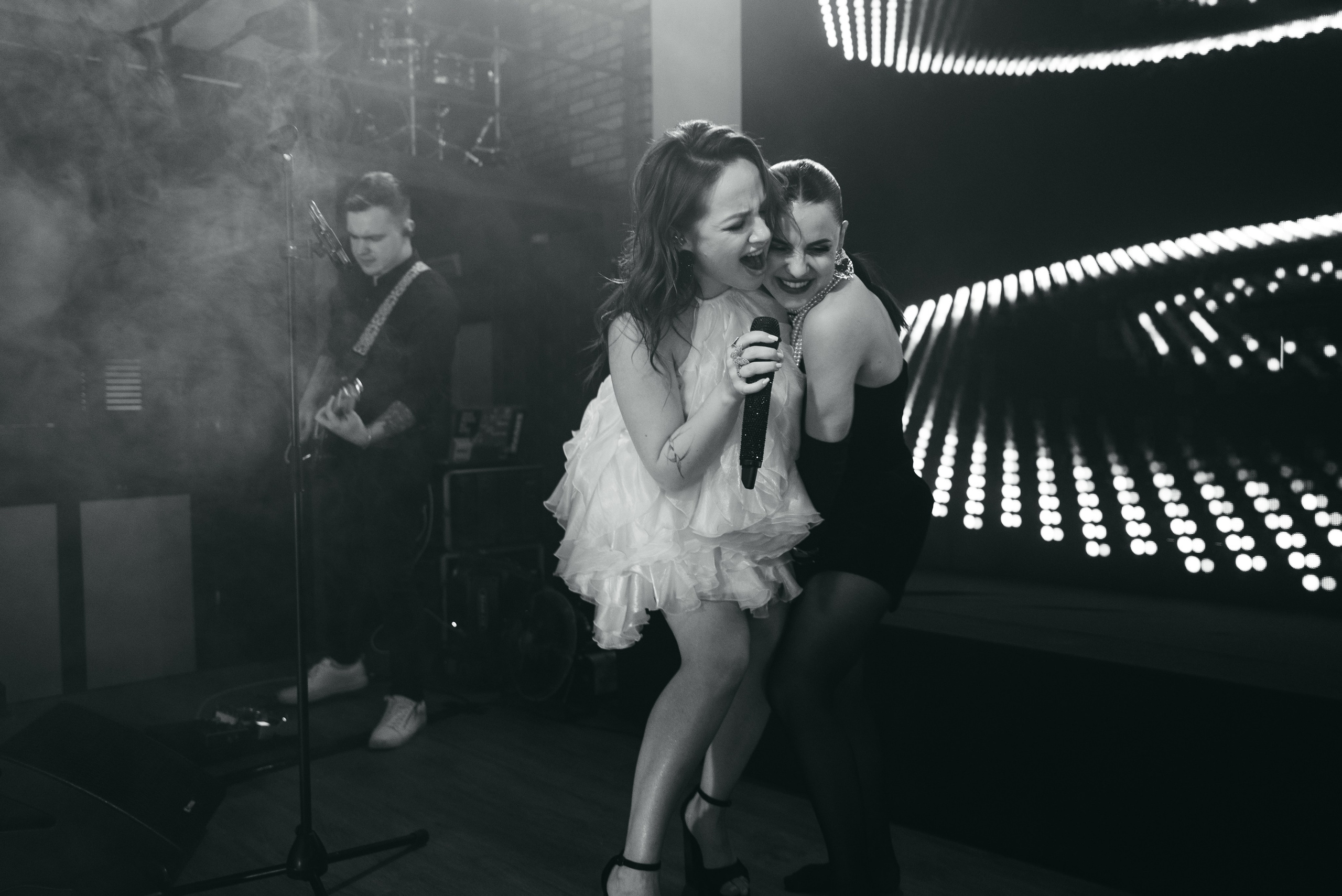 WhiteRoom Pre-wedding. Репортажный и свадебный фотограф в Сургуте