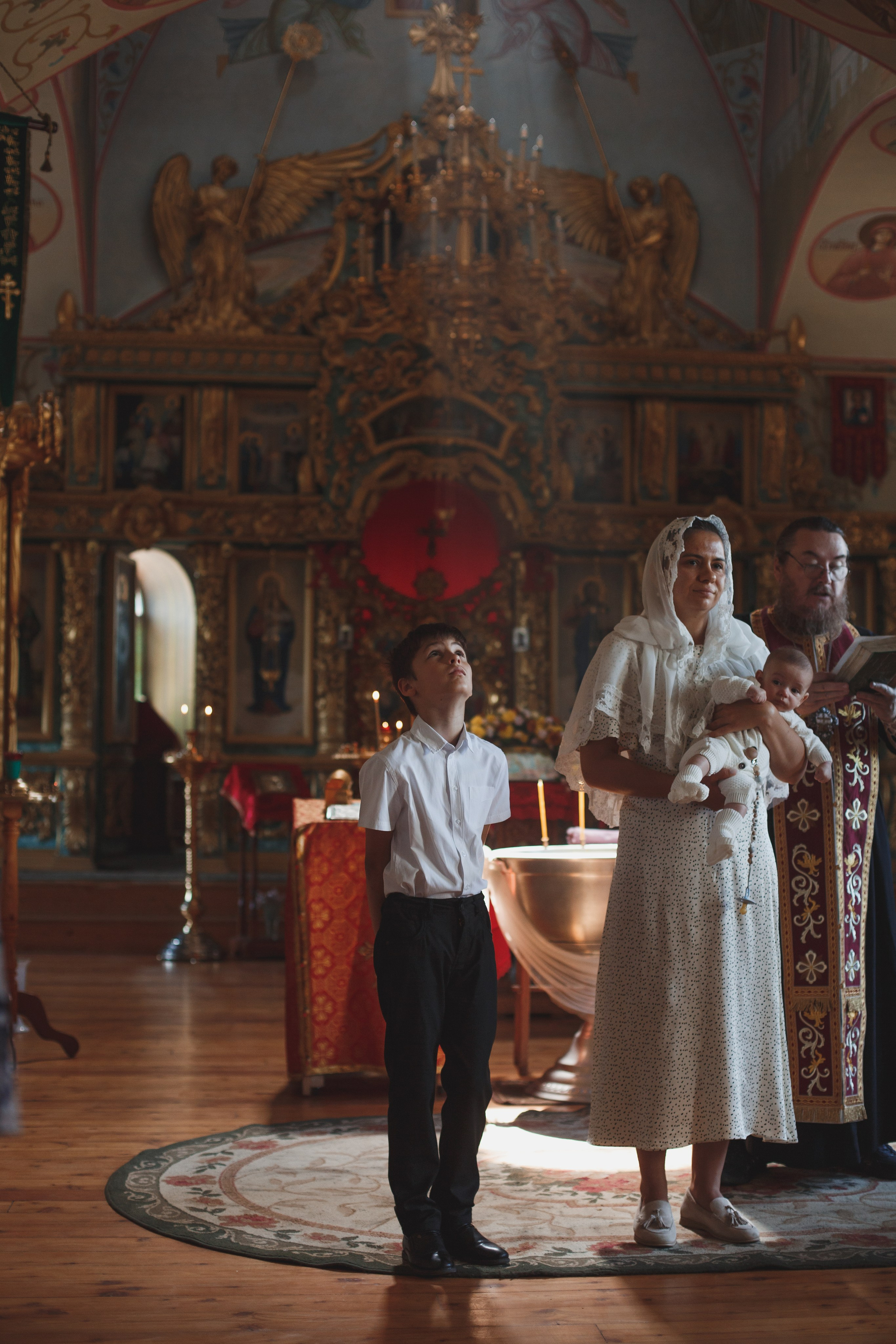 Фотосъёмка таинства крещения в Белгороде. Свадебный и контент фотограф в Белгороде Ярослав Гаврилейченко