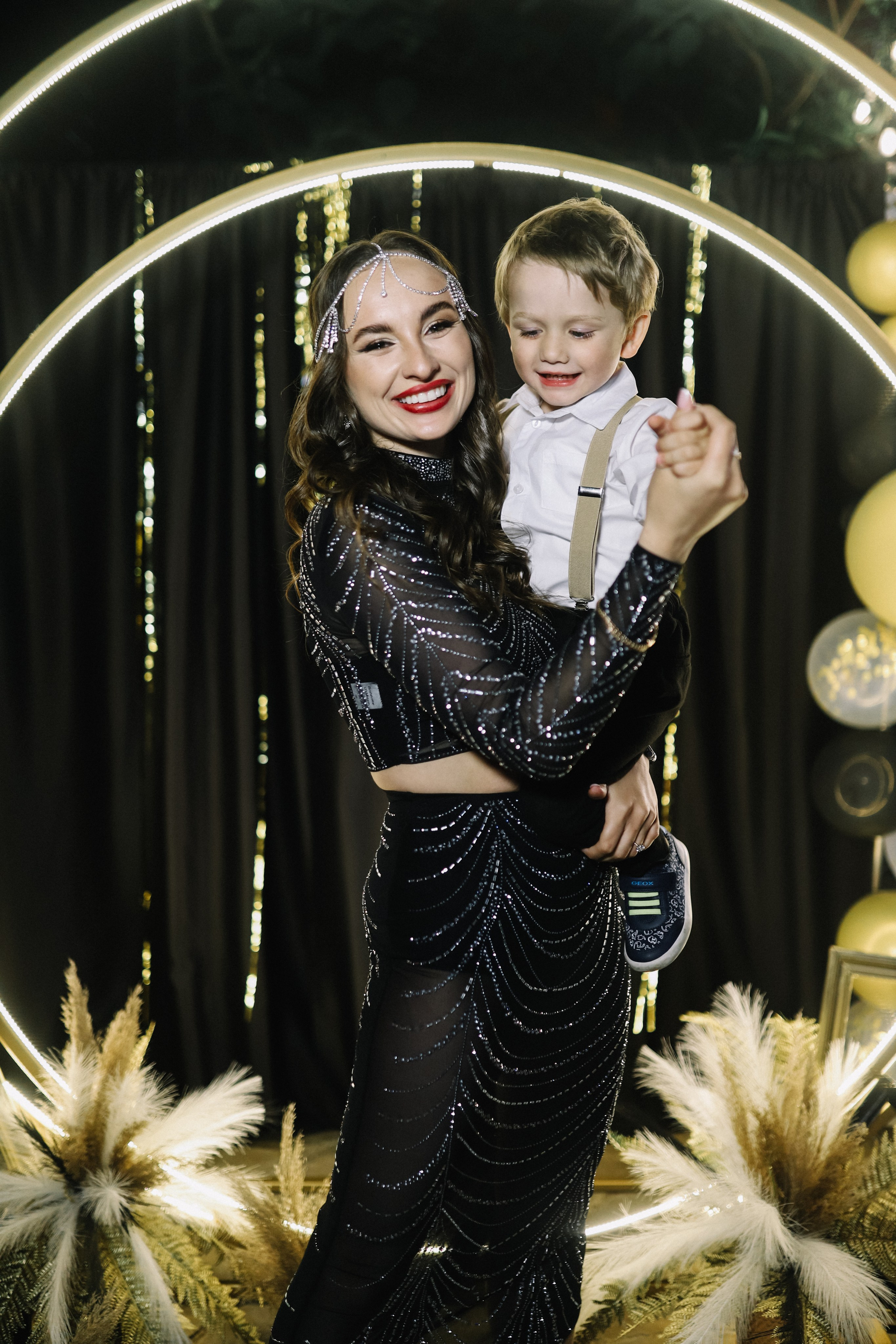 25.Диана и гости