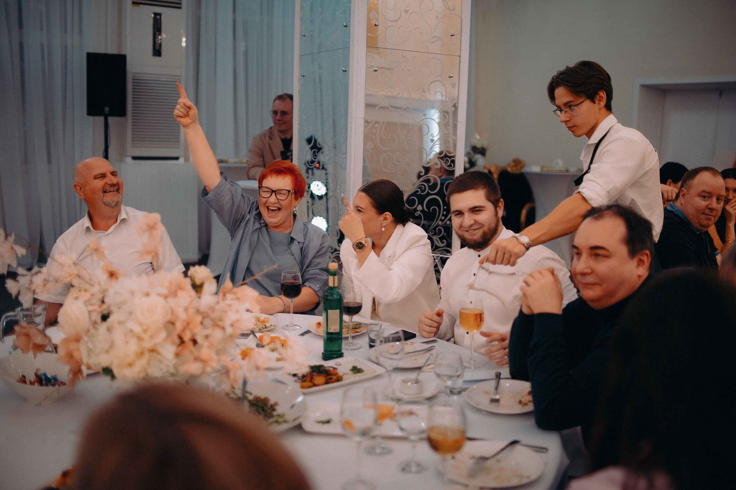 Загс + площадка. Ваш репортажный фотограф Артемий Антонов