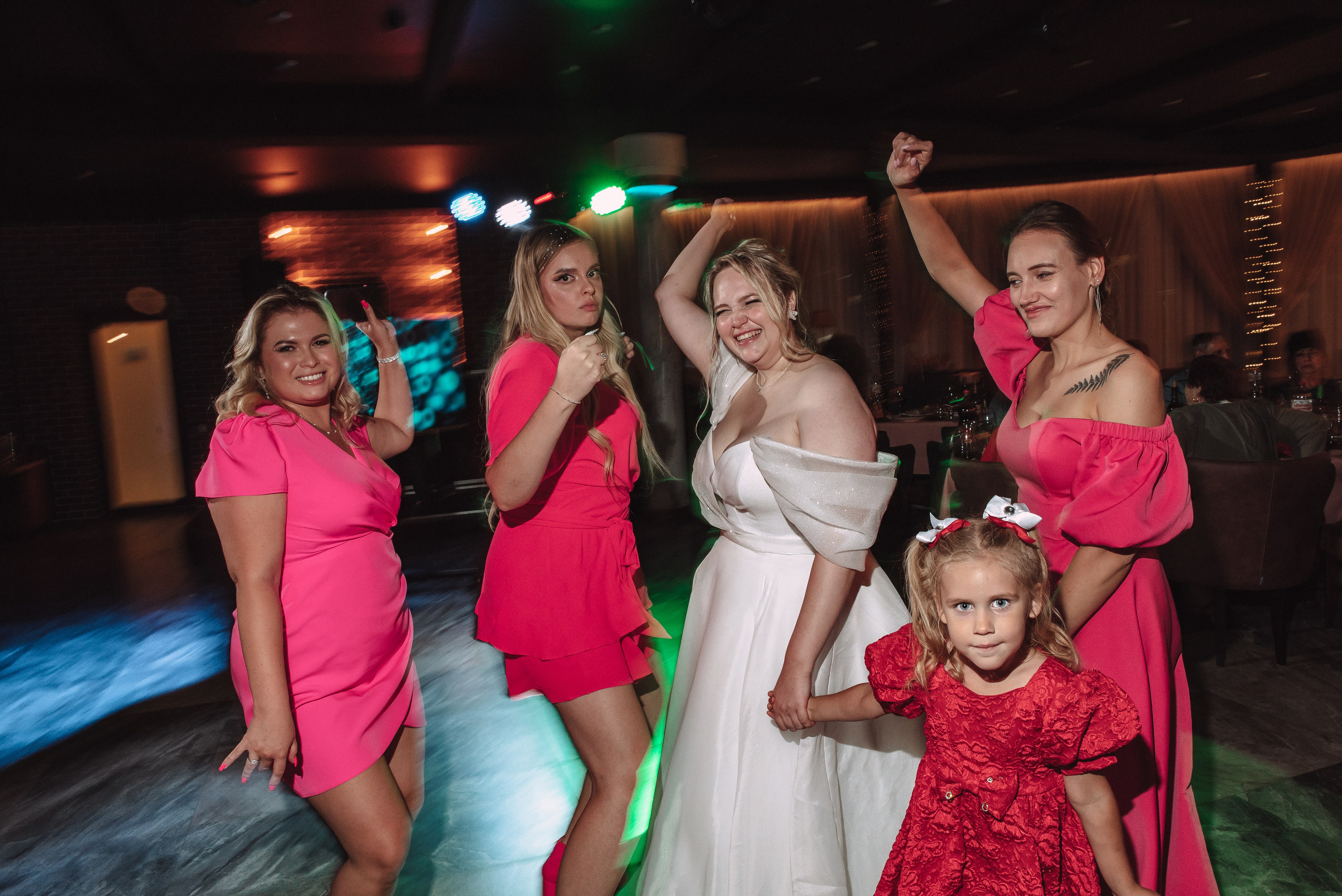 Дмитрий + Таисия. Свадебный и семейный фотограф в Волгограде Олеся Лисицкая