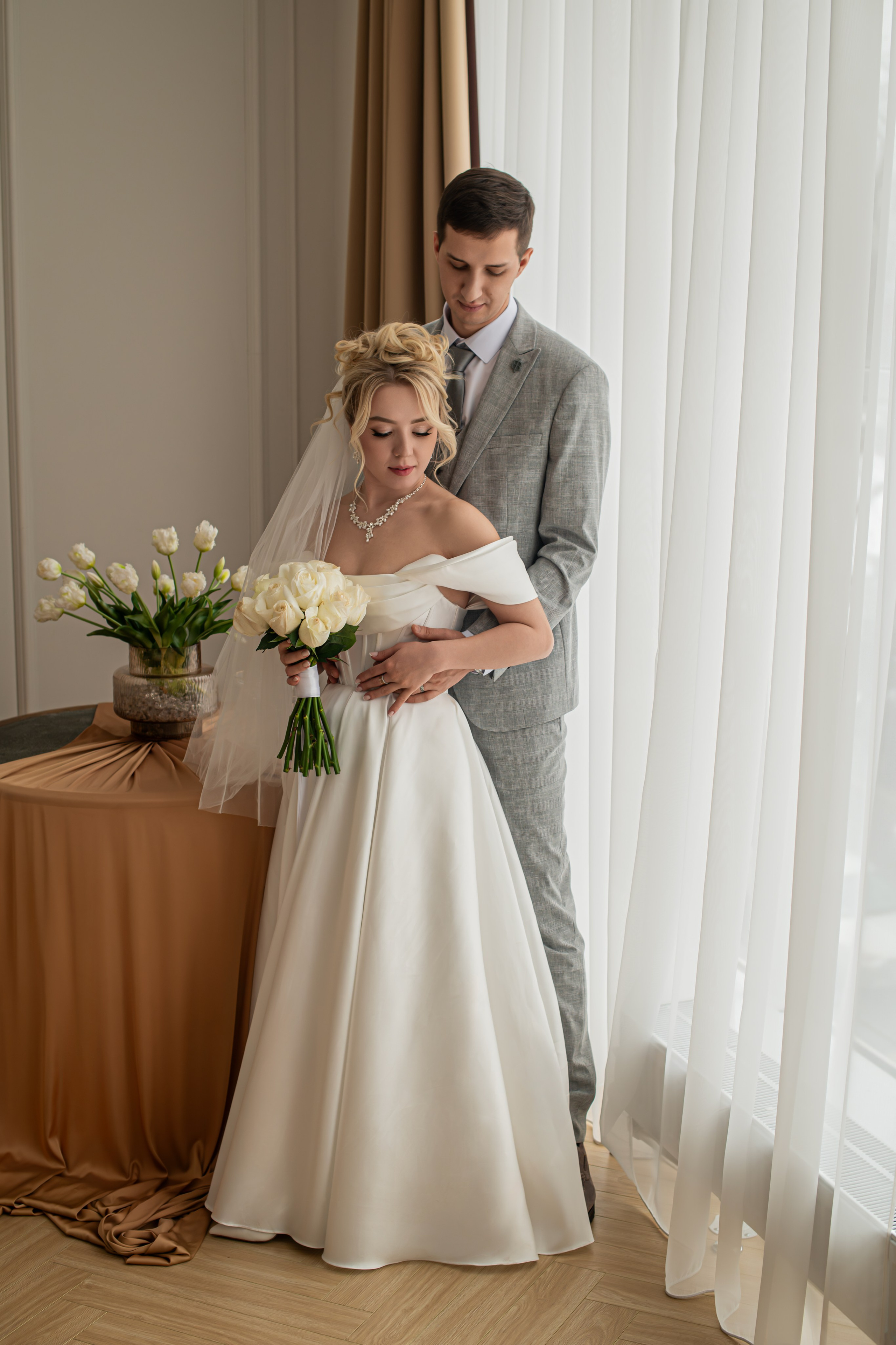 Съемка в студии, гостинице. Семейный и свадебный фотограф в Донецке Донская Анастасия