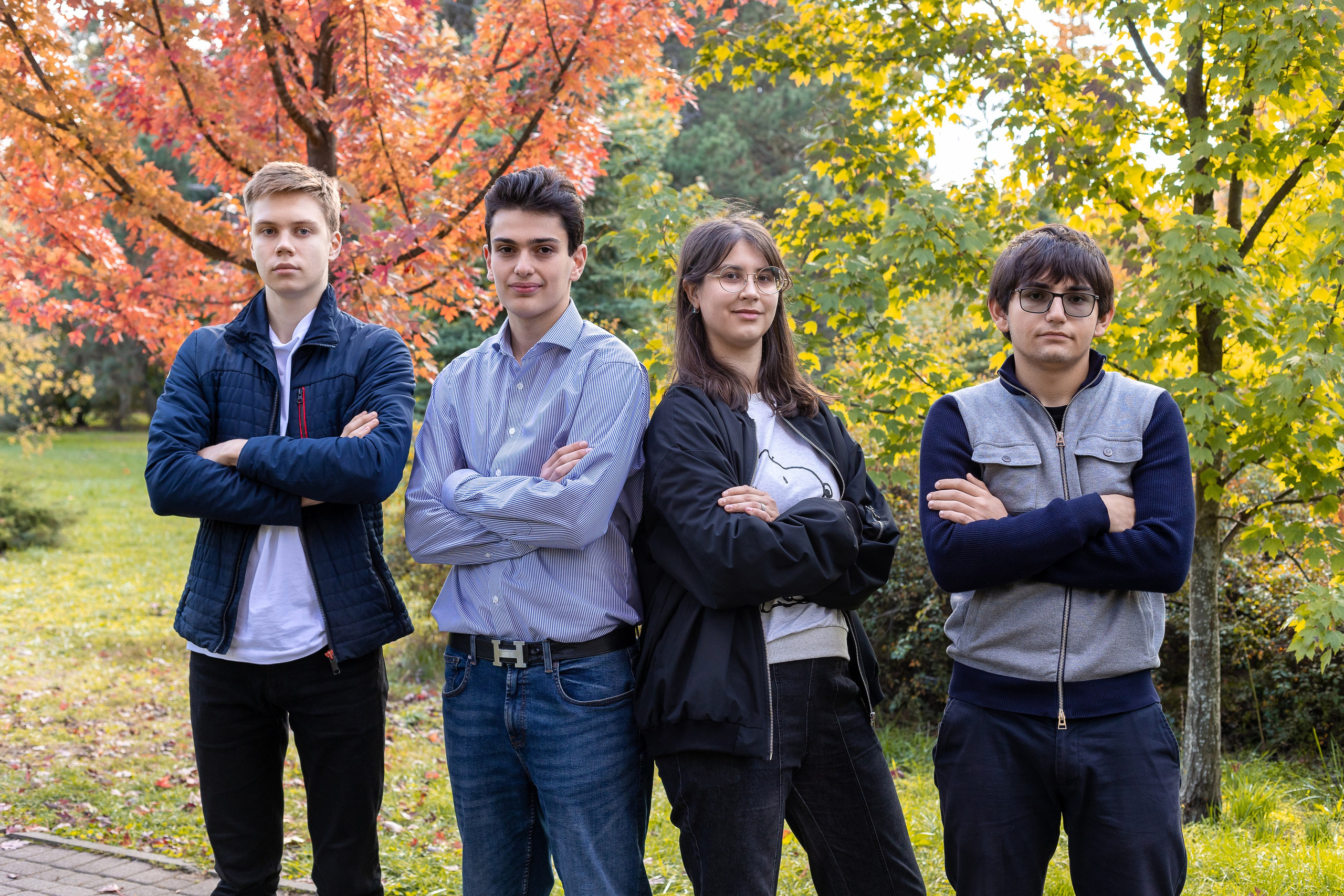 На улице. Выпускные альбомы Майкоп, Краснодар Елена Золотарева