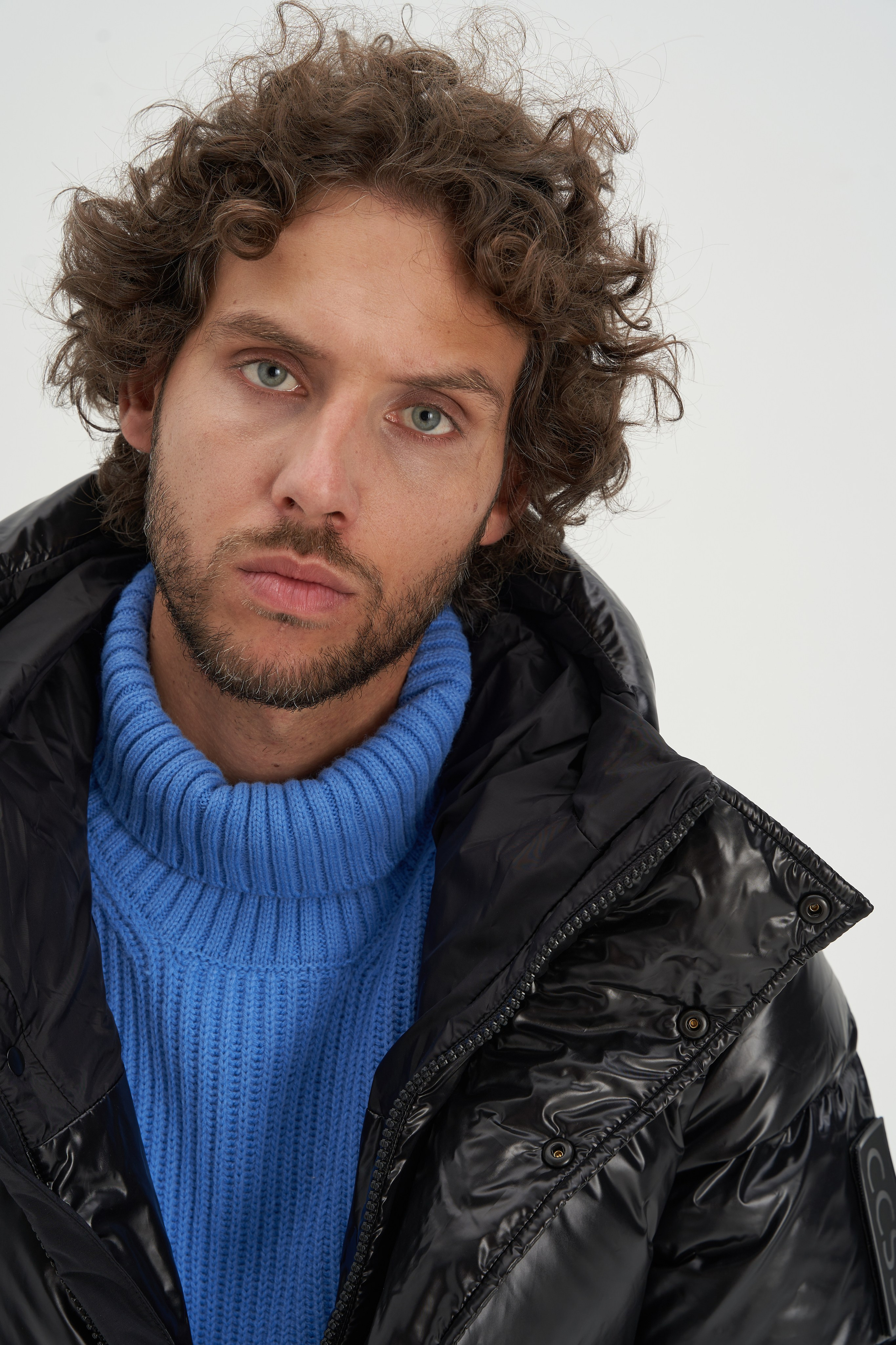 Николай, 185 см, 48-50. KED Production — продакшн из СПб. Создаём фото, видео и контент, который помогает брендам и селлерам продавать больше