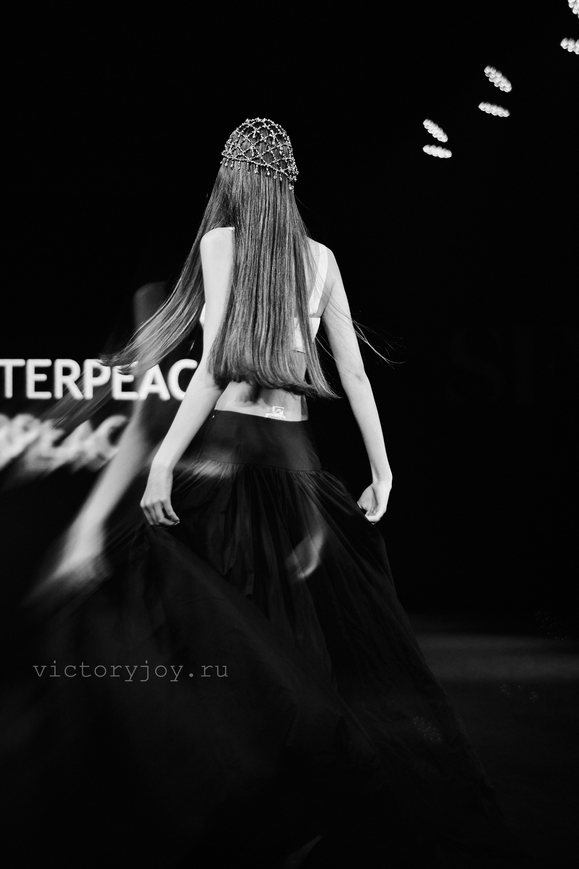 Sochi Fashion Week май 2026. Профессиональный фотограф в Сочи Виктория Джой. Обучение