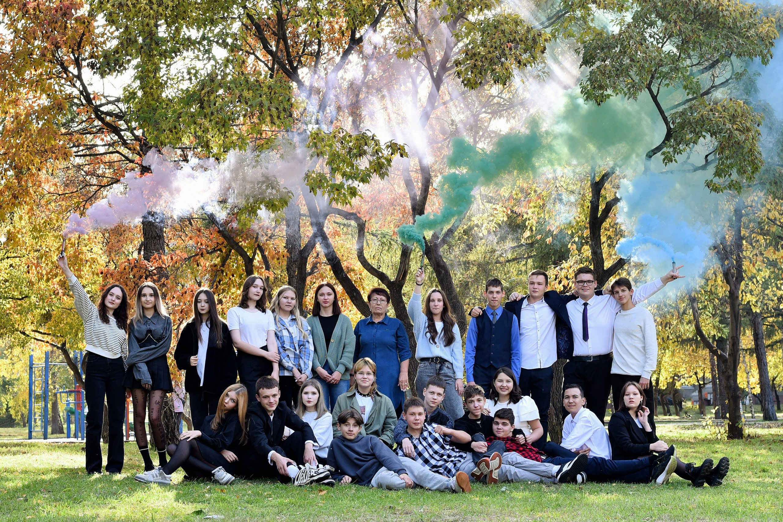 ФОТОСЕССИЯ В ПАРКЕ осень. Школьный фотограф ЛАРИСА МАТВЕЕНКО