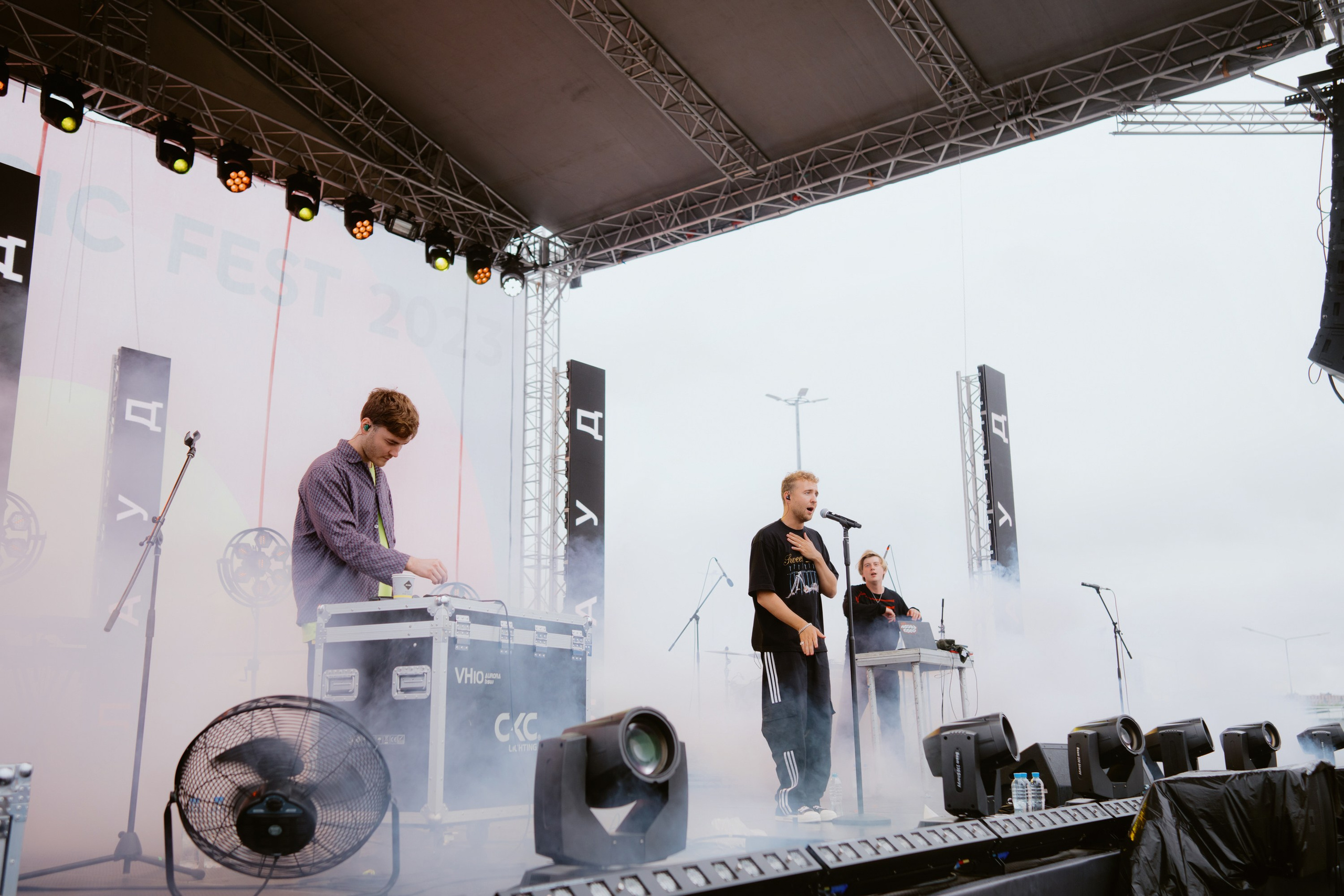 Dvor mega music festival. Photographer — ERASTOV