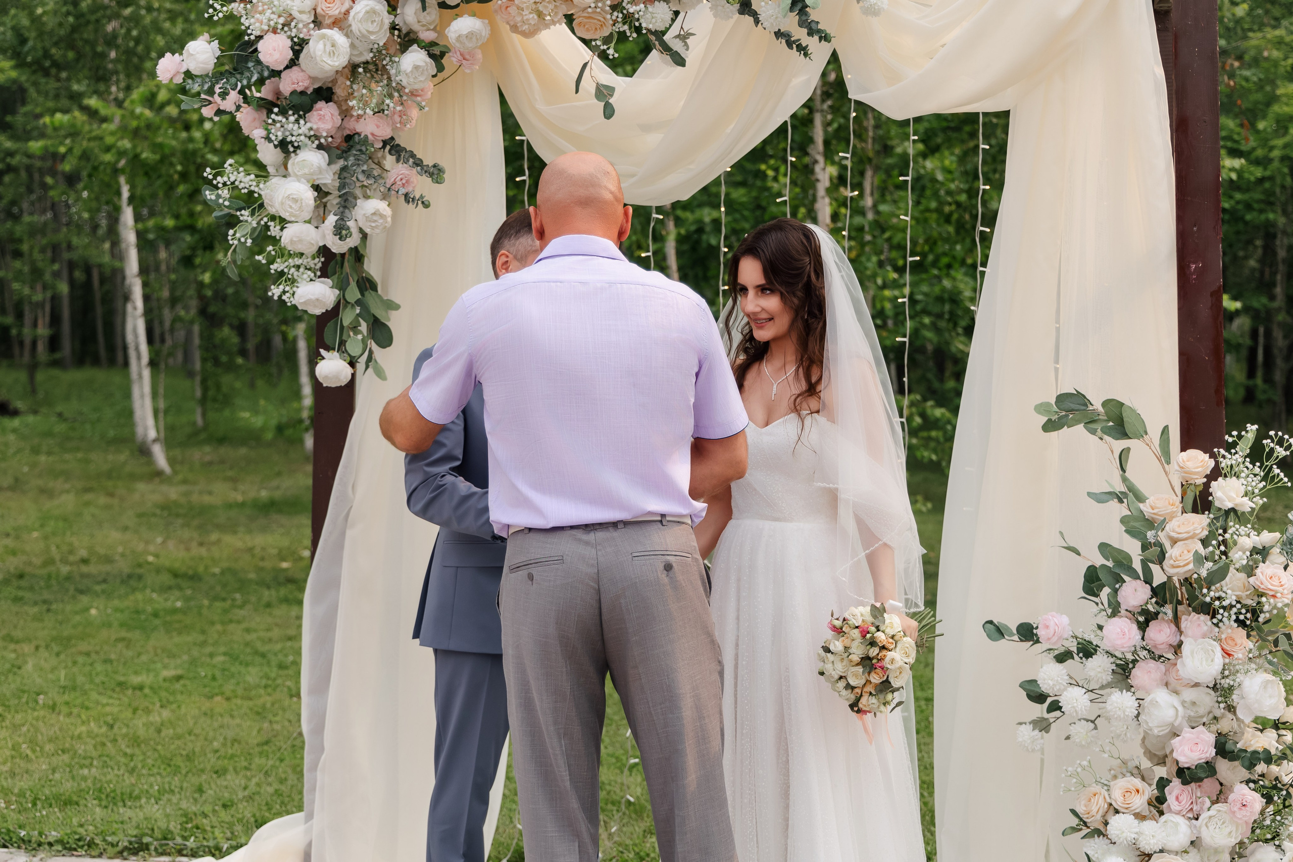 Антон и Яна. Сборы. Дом Офицеров. Выездная. Мельница. Свадебный фотограф в Хабаровске