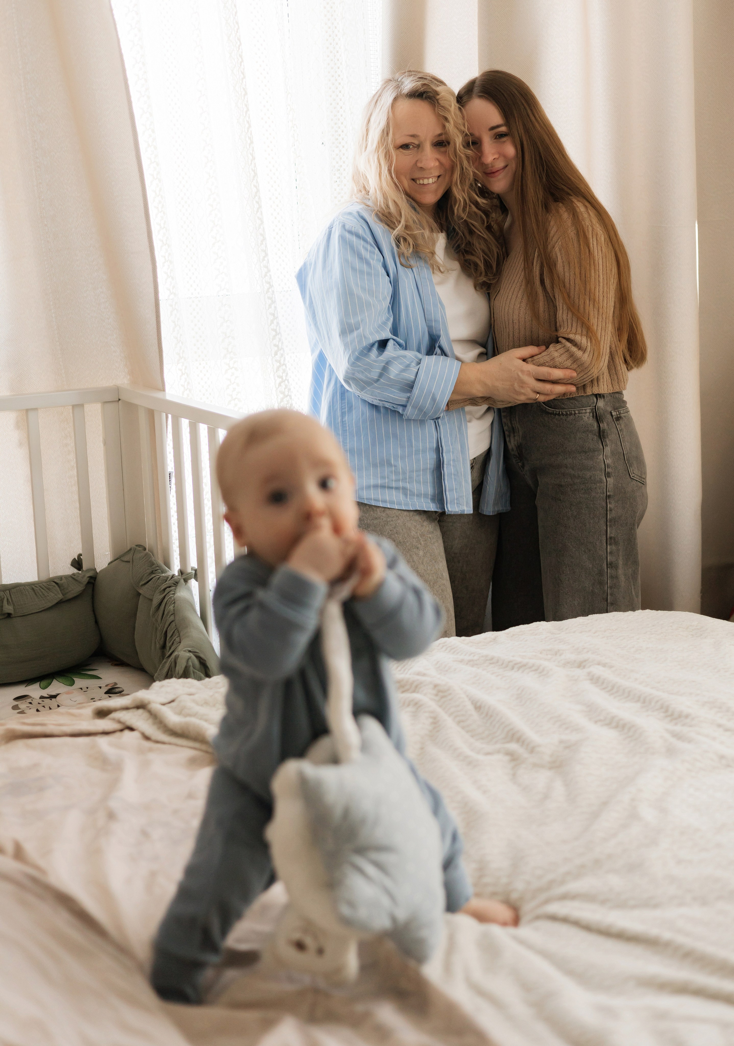 Тимоша с мамой и бабушкой. Фотограф в Кемерово Миллер Анна