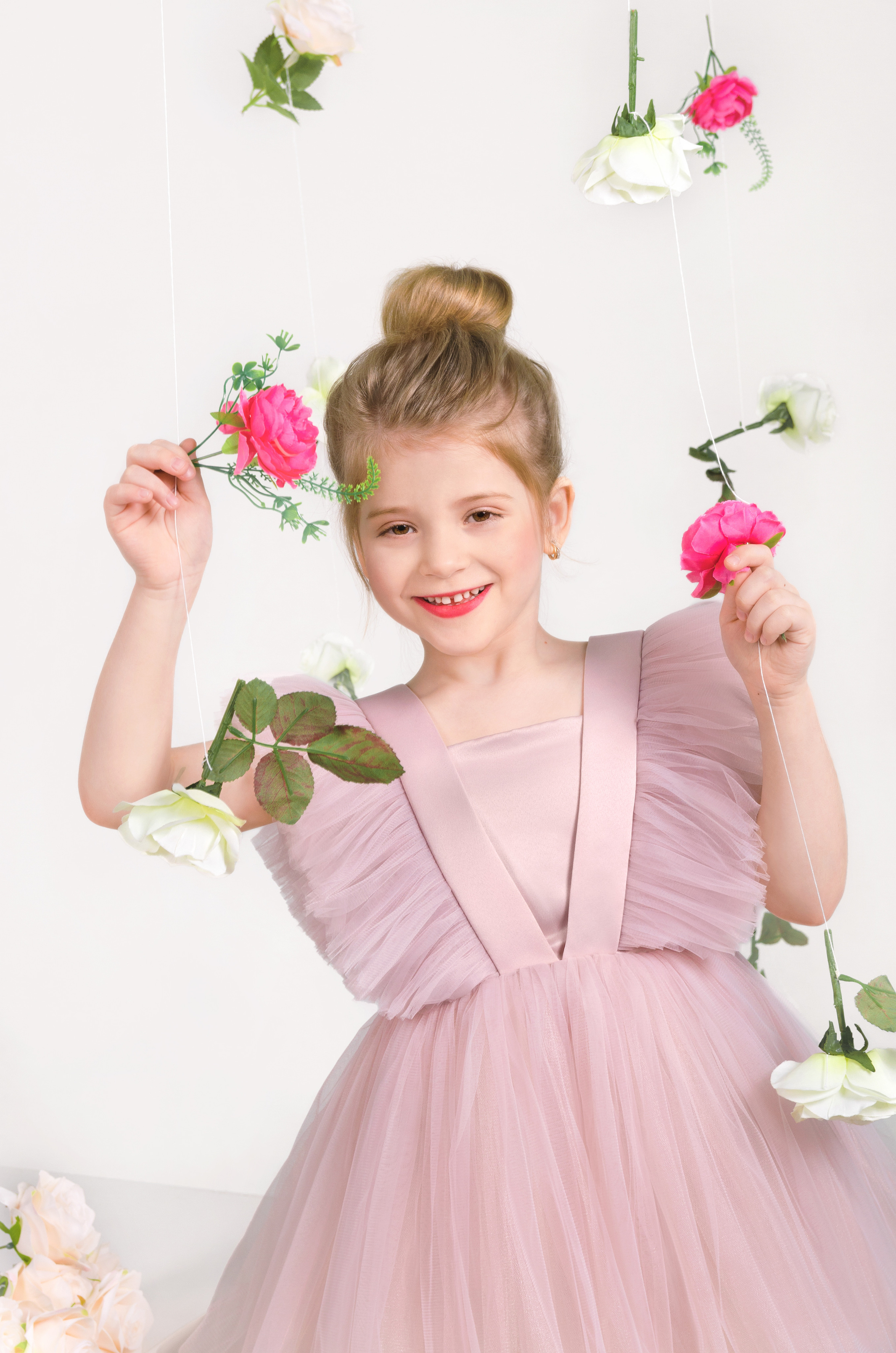 Нежные образы детей в фотостудии. Фотографы для фотосессий в Новосибирске