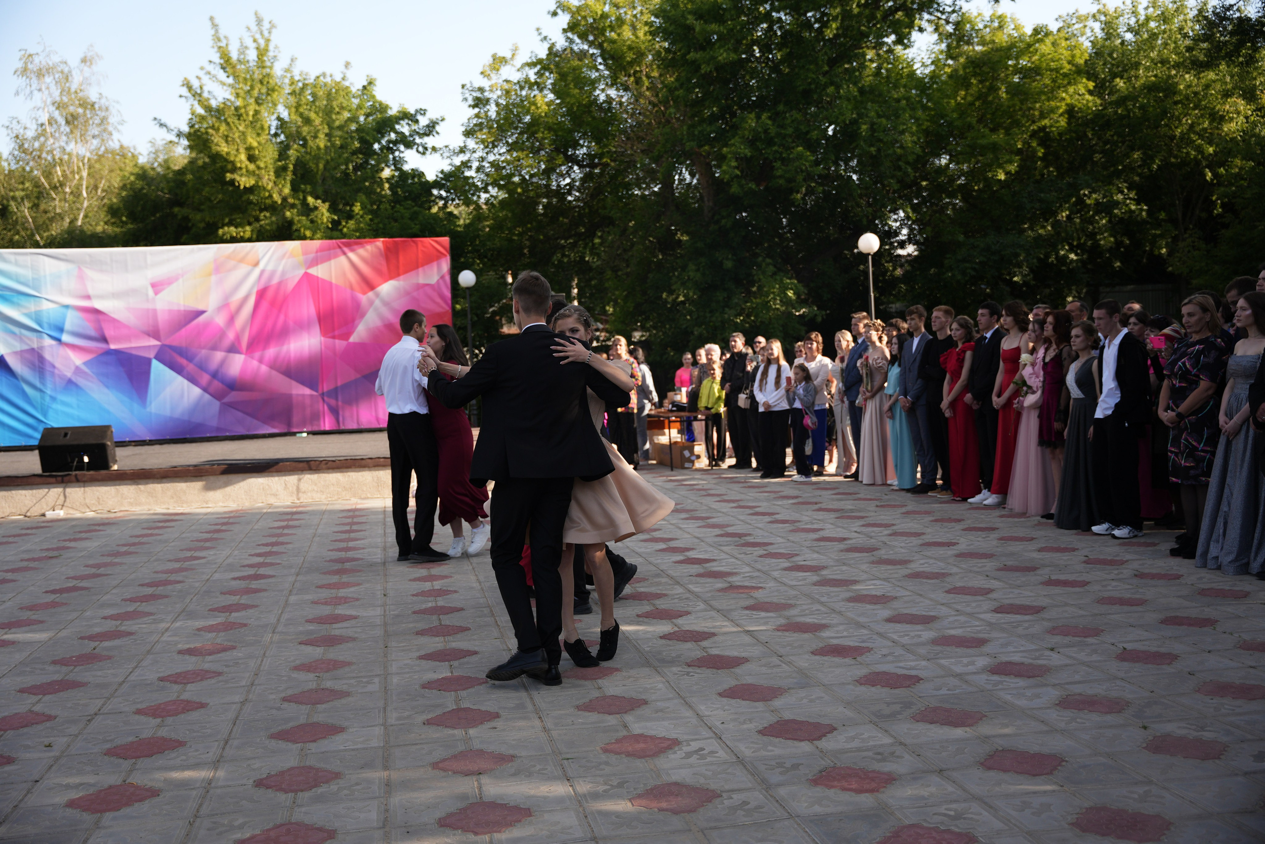 Выпускной в парке. Ольга Плаксина фотограф в Саратове