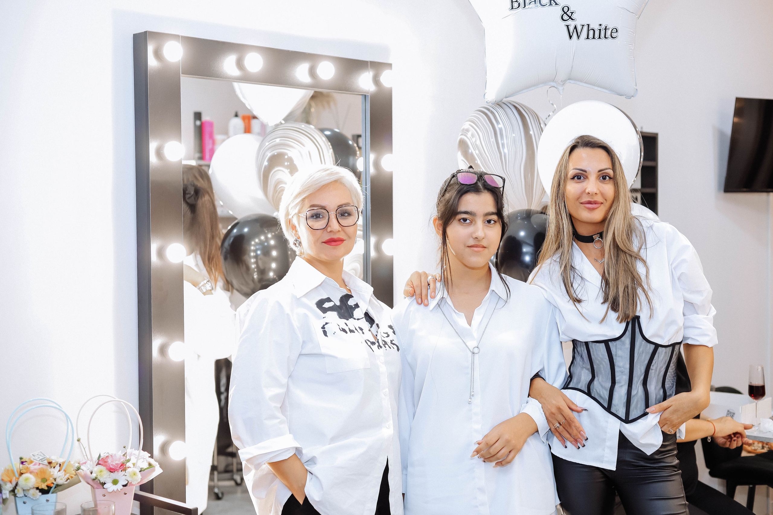 Открытие салона Black&White. Женский/Детский фотограф в Симферополе Вероника Слепогина