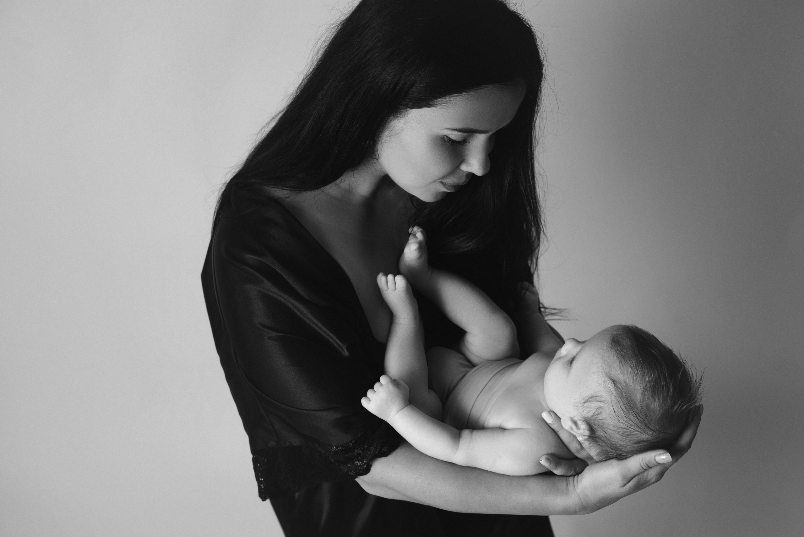 Единение (Малыш и Мама). Фотограф Новорожденных во Владивостоке Ольга Галаницкая