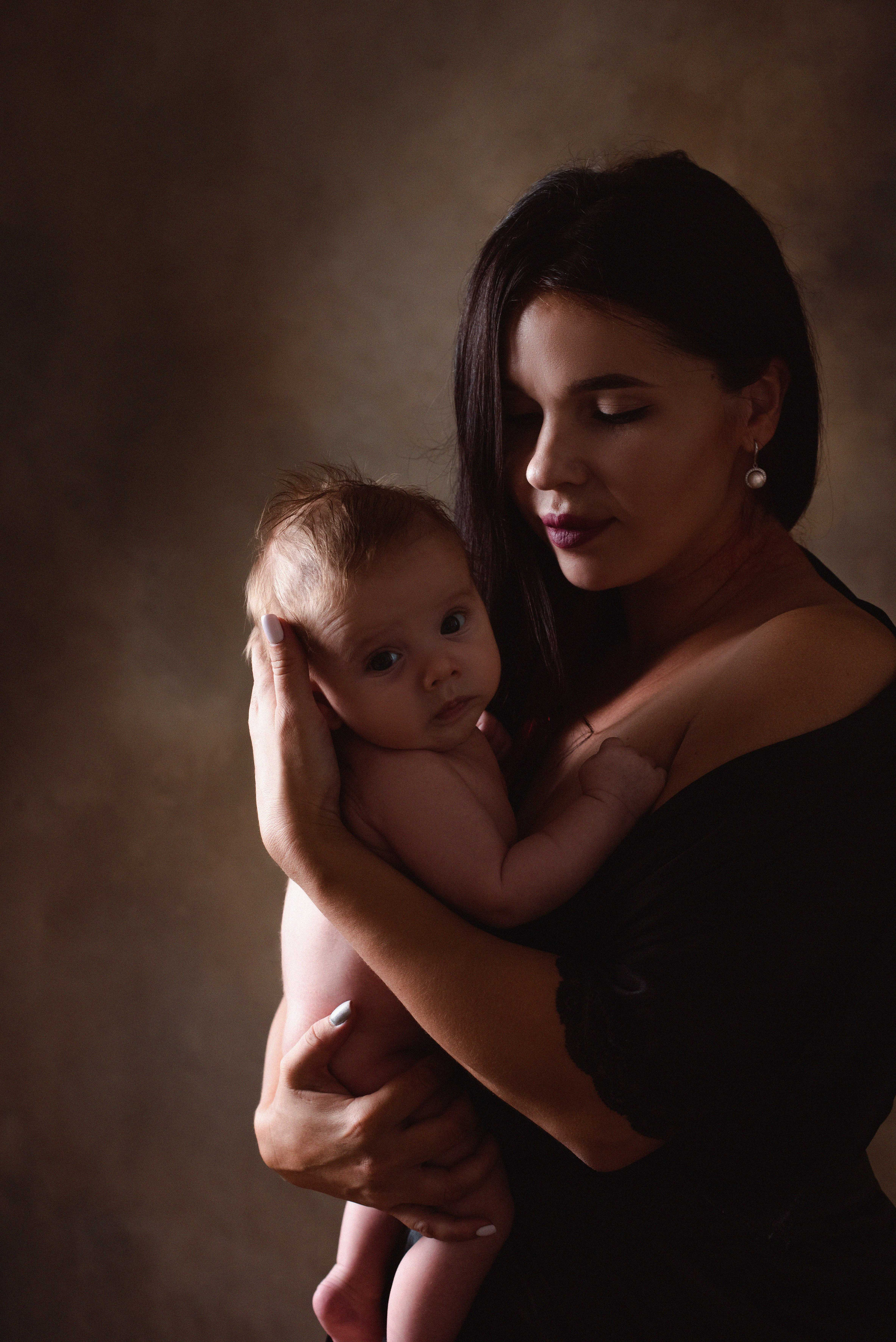 Единение (Малыш и Мама). Фотограф Новорожденных во Владивостоке Ольга Галаницкая